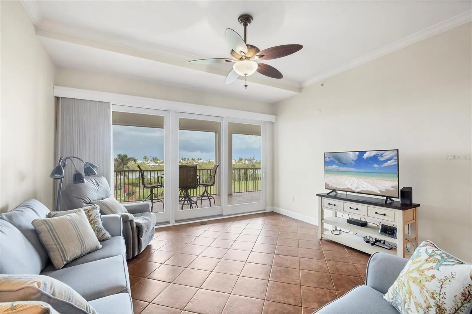 11200 HACIENDA DEL MAR BLVD #B-305 #B-305