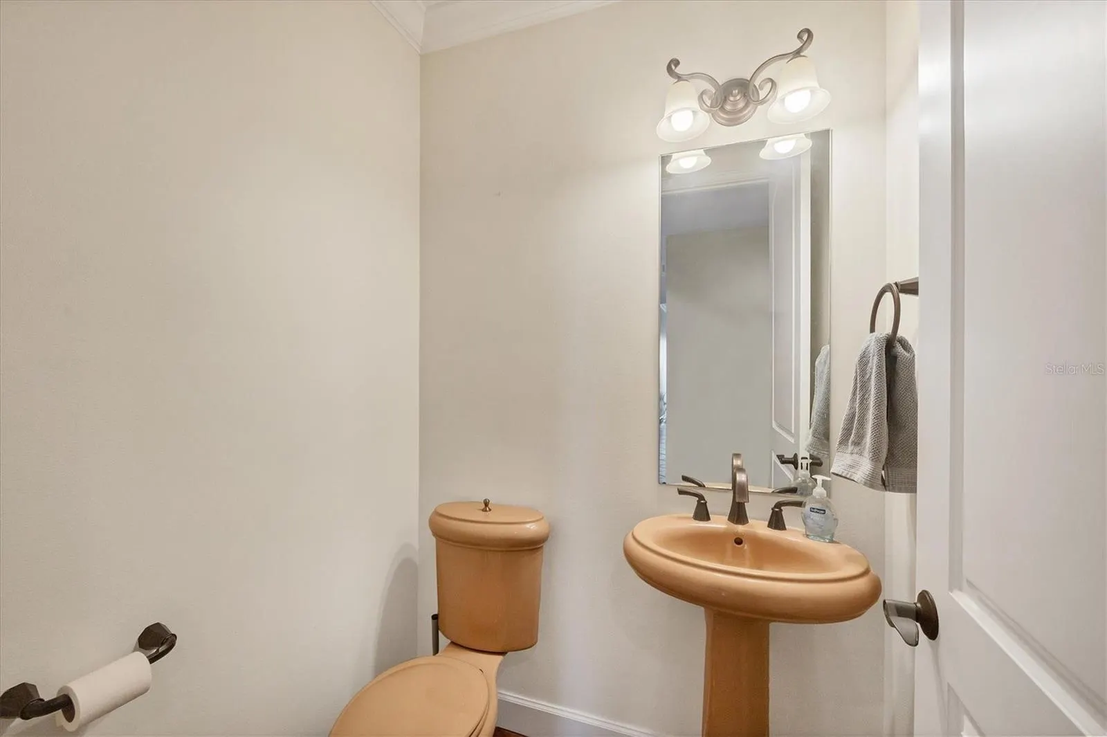 11200 HACIENDA DEL MAR BLVD #B-305 #B-305