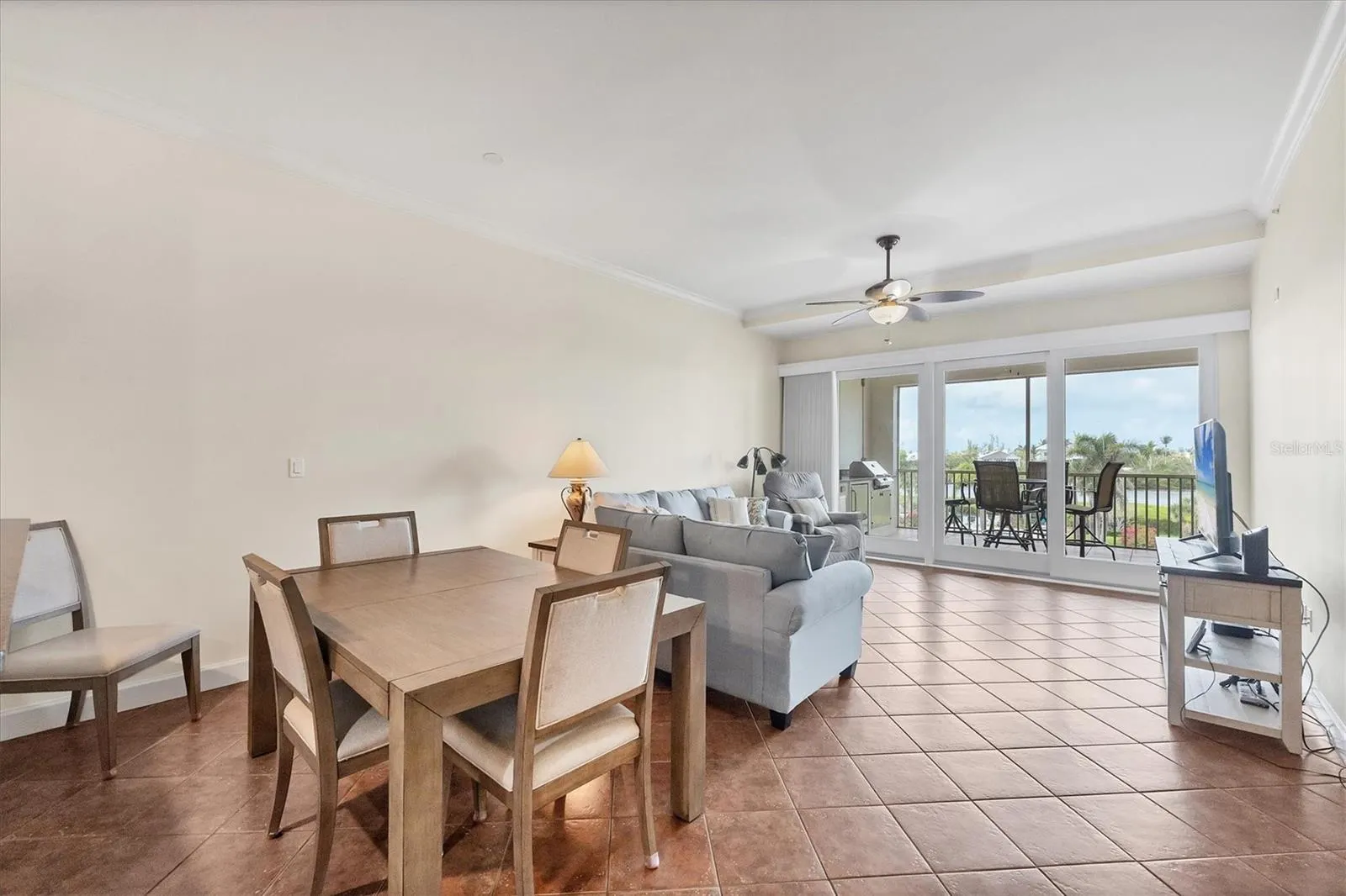 11200 HACIENDA DEL MAR BLVD #B-305 #B-305