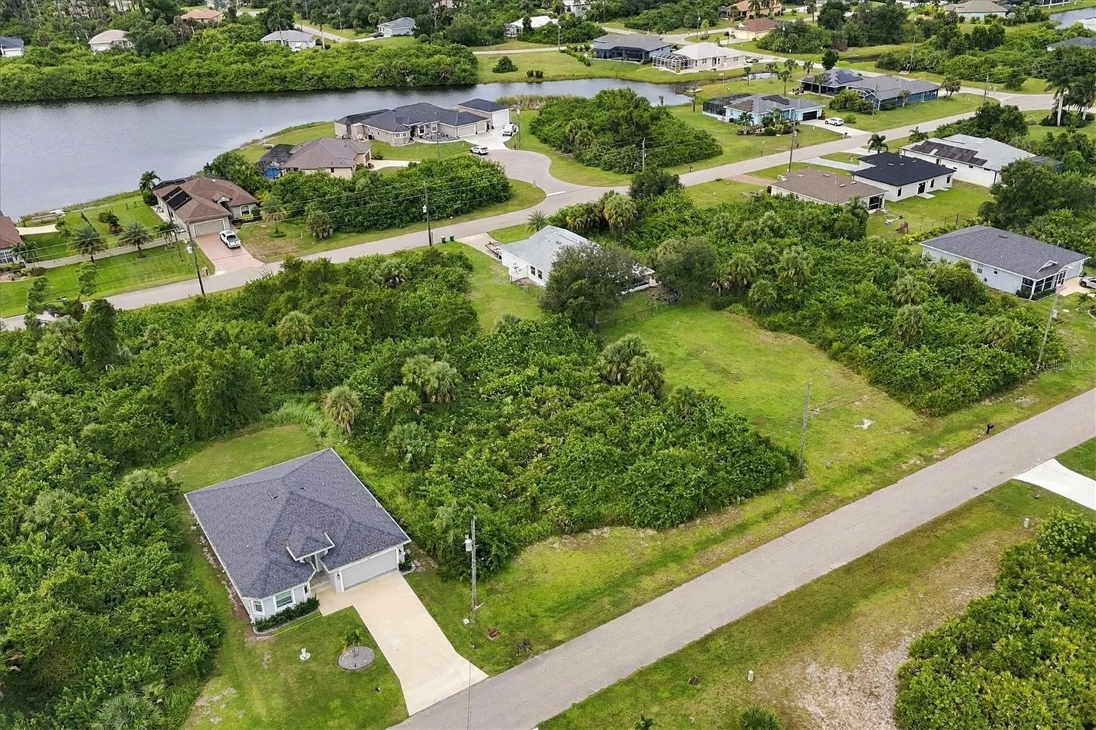 173 WRIGHT DR