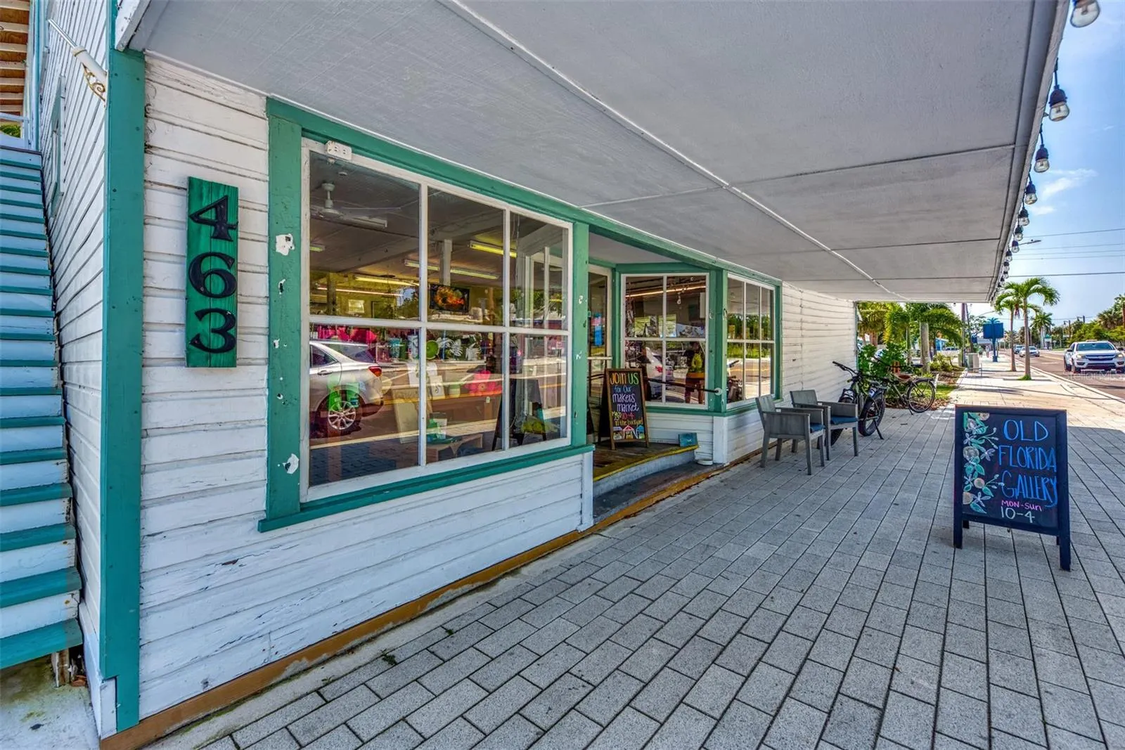 1545 BARBARA PL