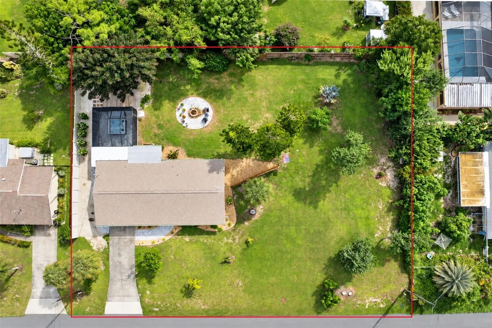 1545 BARBARA PL