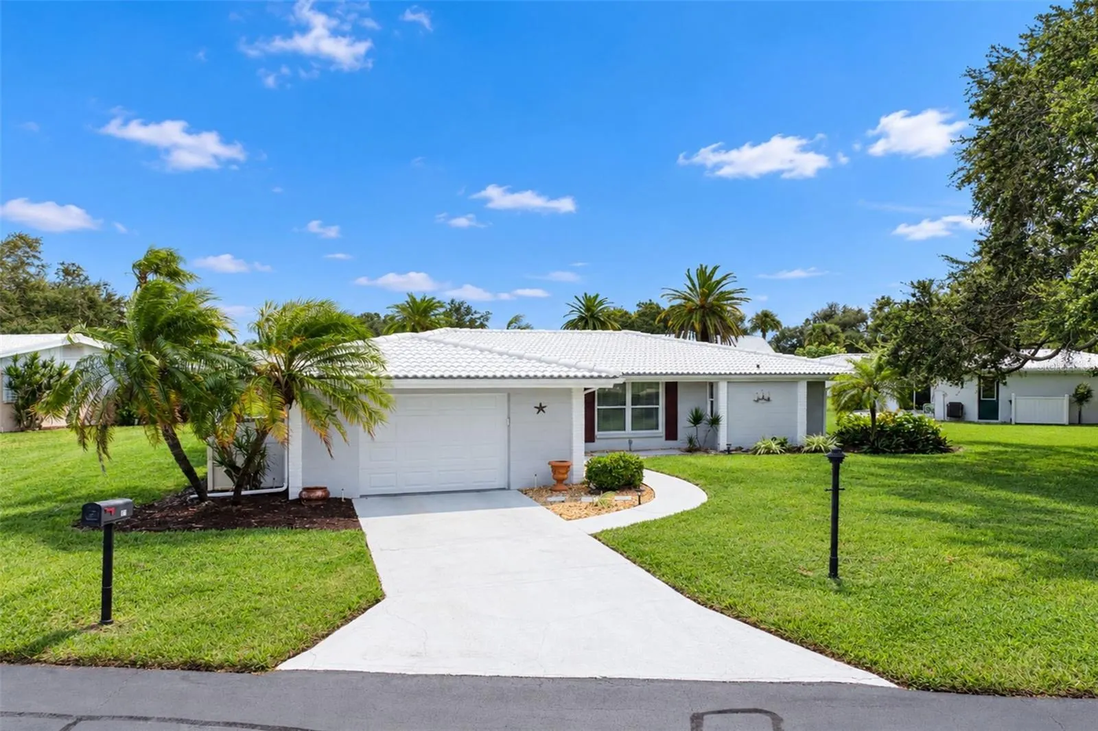 21 OAKWOOD DR N #21 #21