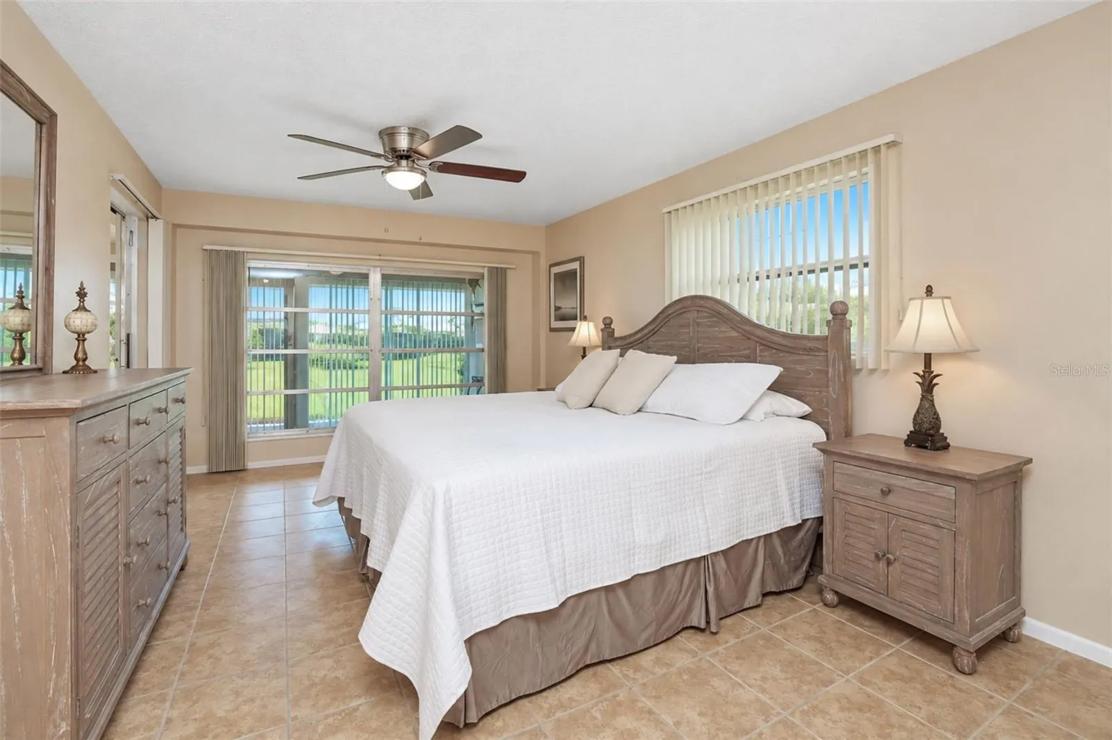 21 OAKWOOD DR N #21 #21