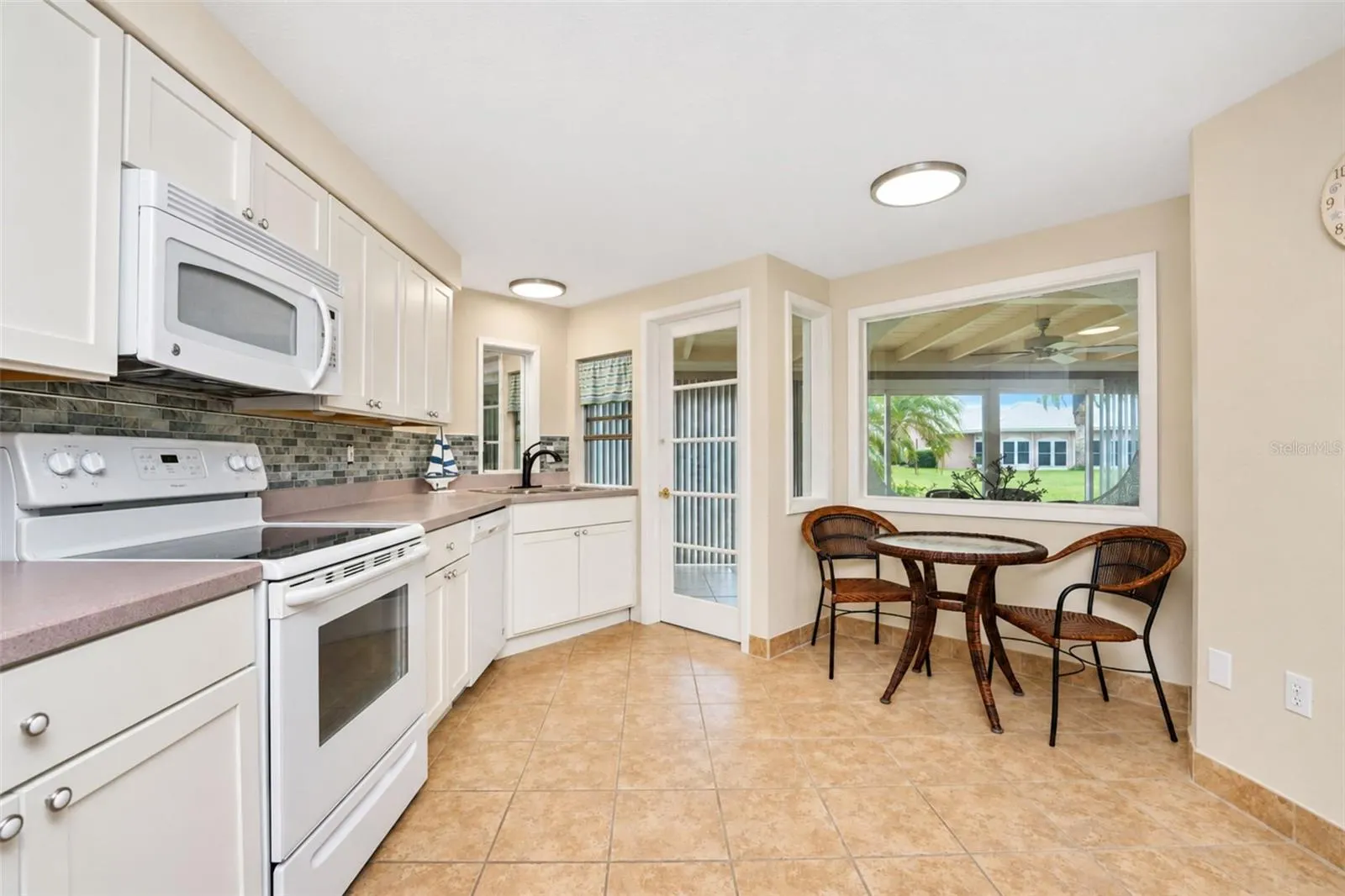 21 OAKWOOD DR N #21 #21