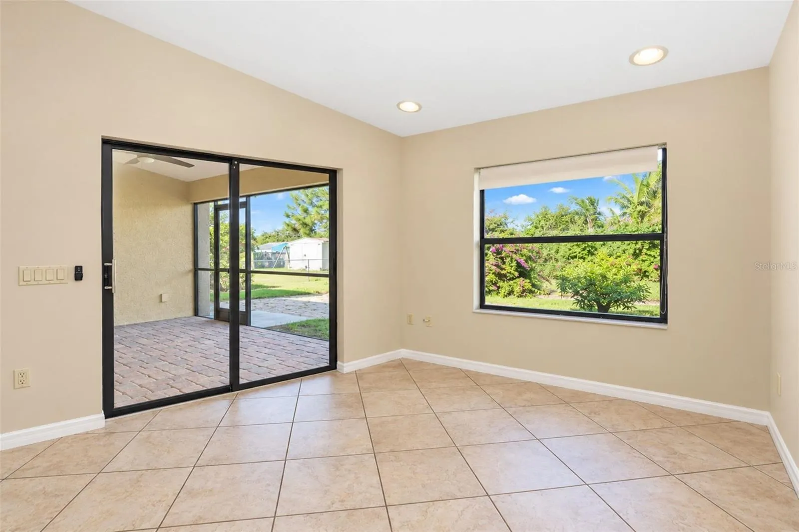 1881 NEPTUNE DR