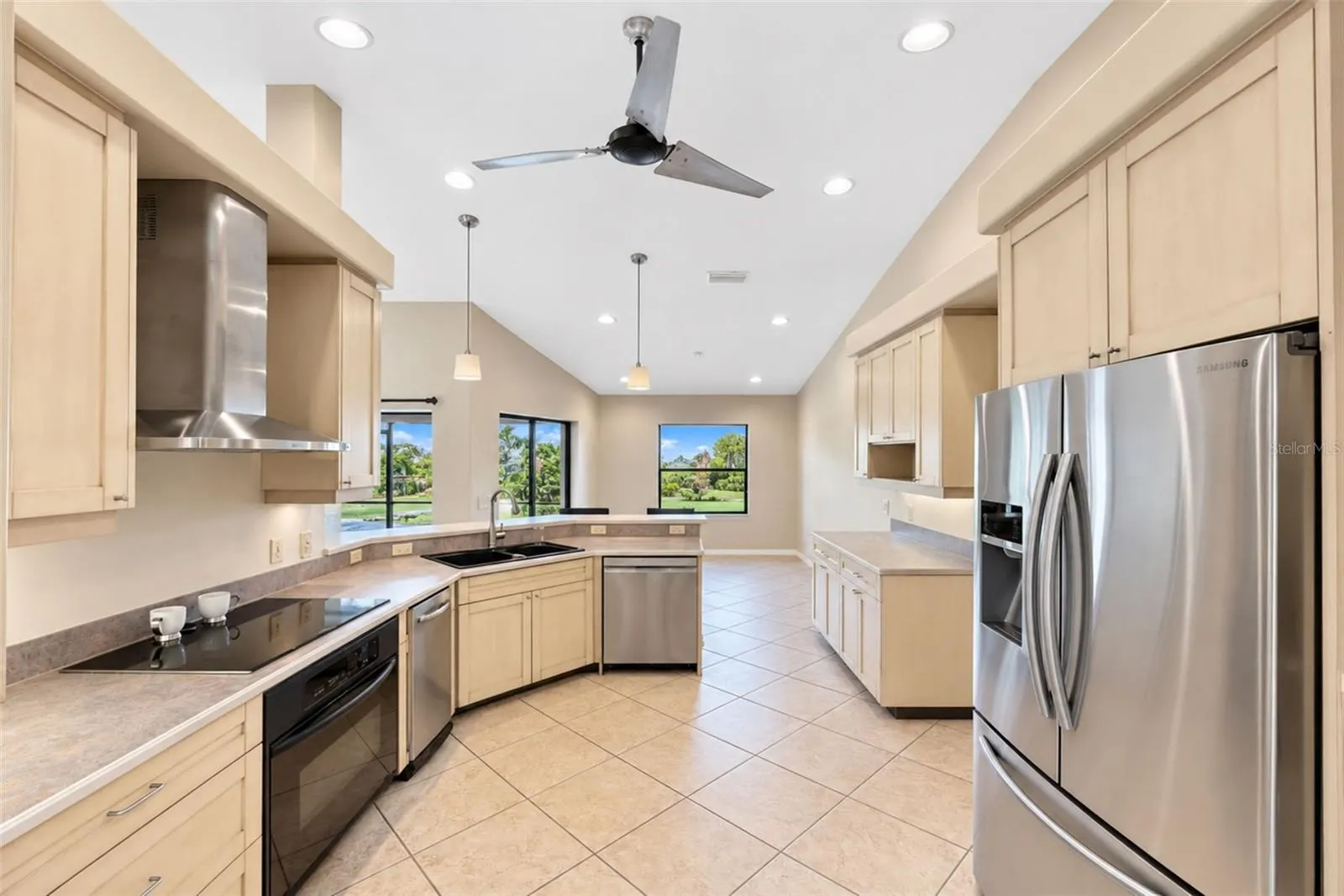 1881 NEPTUNE DR