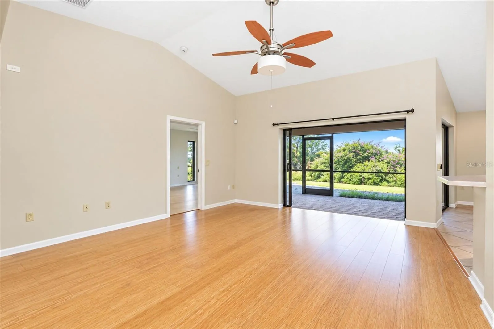 1881 NEPTUNE DR