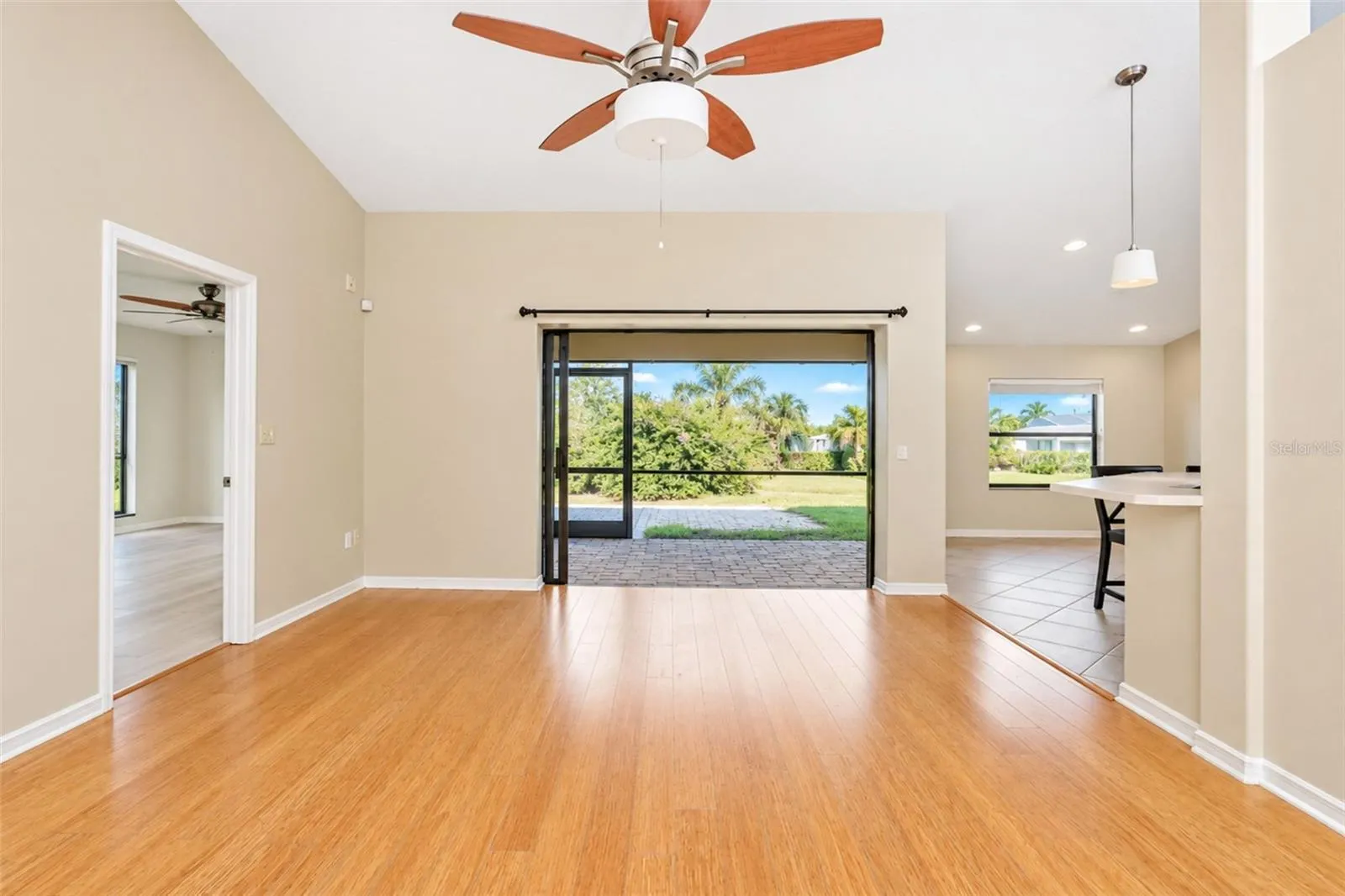 1881 NEPTUNE DR