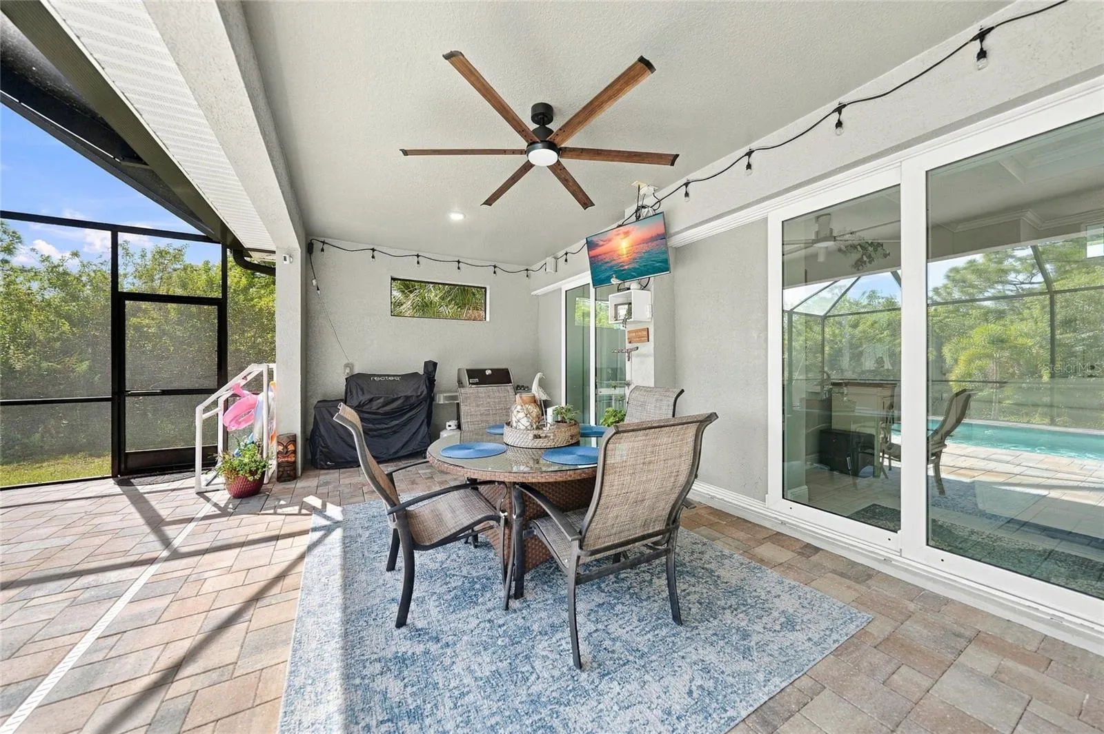 9566 SHELBURNE CIR
