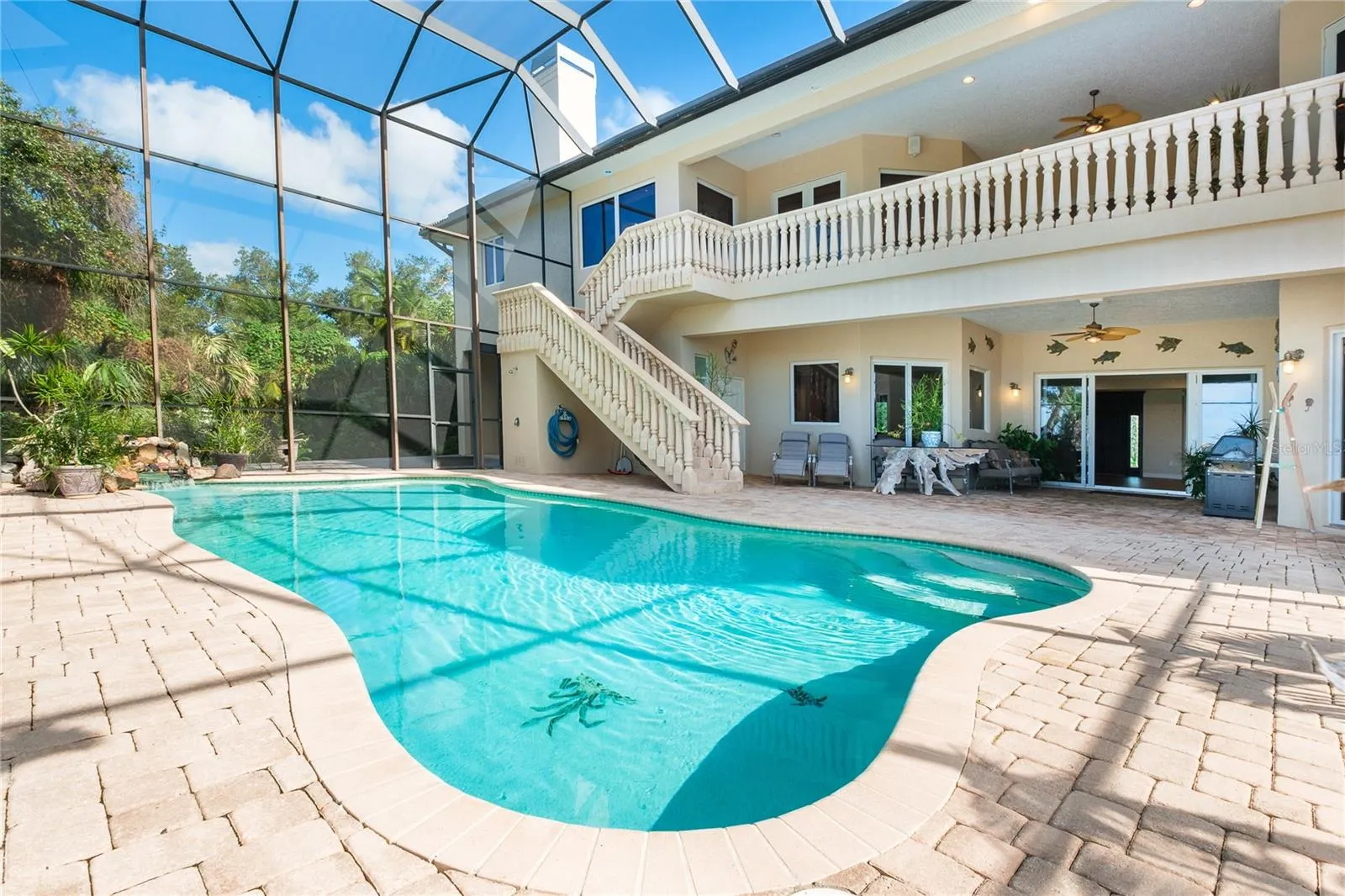 1930 BAYSHORE DR
