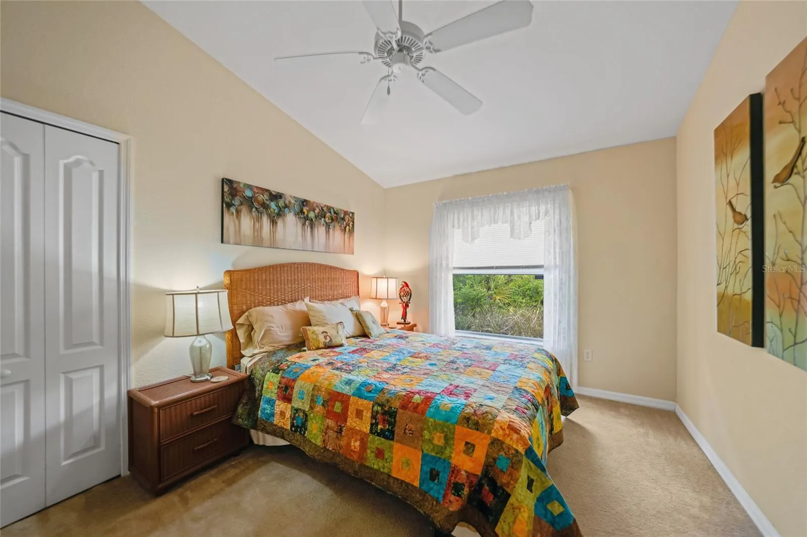 215 AUSTRALIAN DR