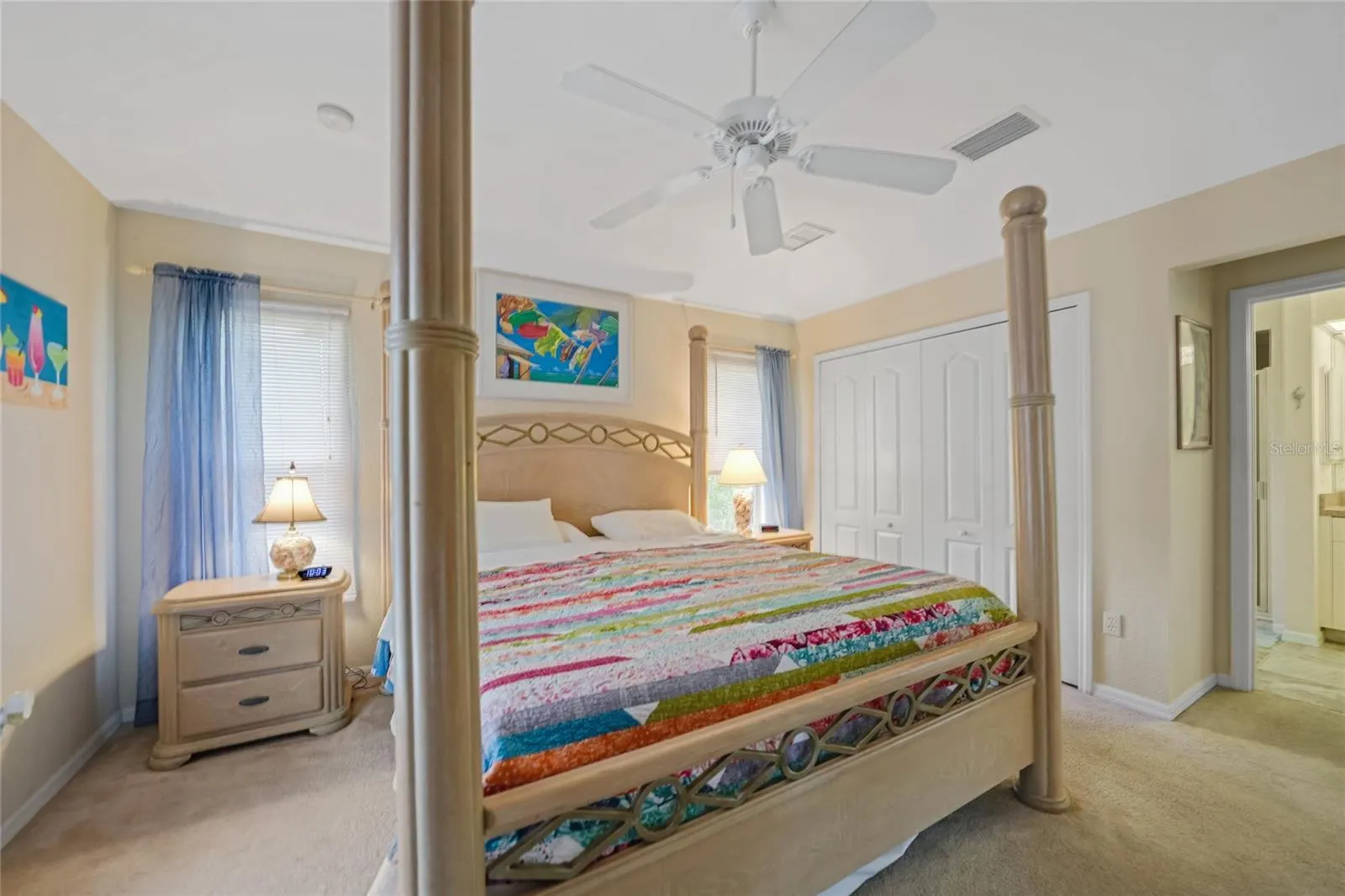 215 AUSTRALIAN DR