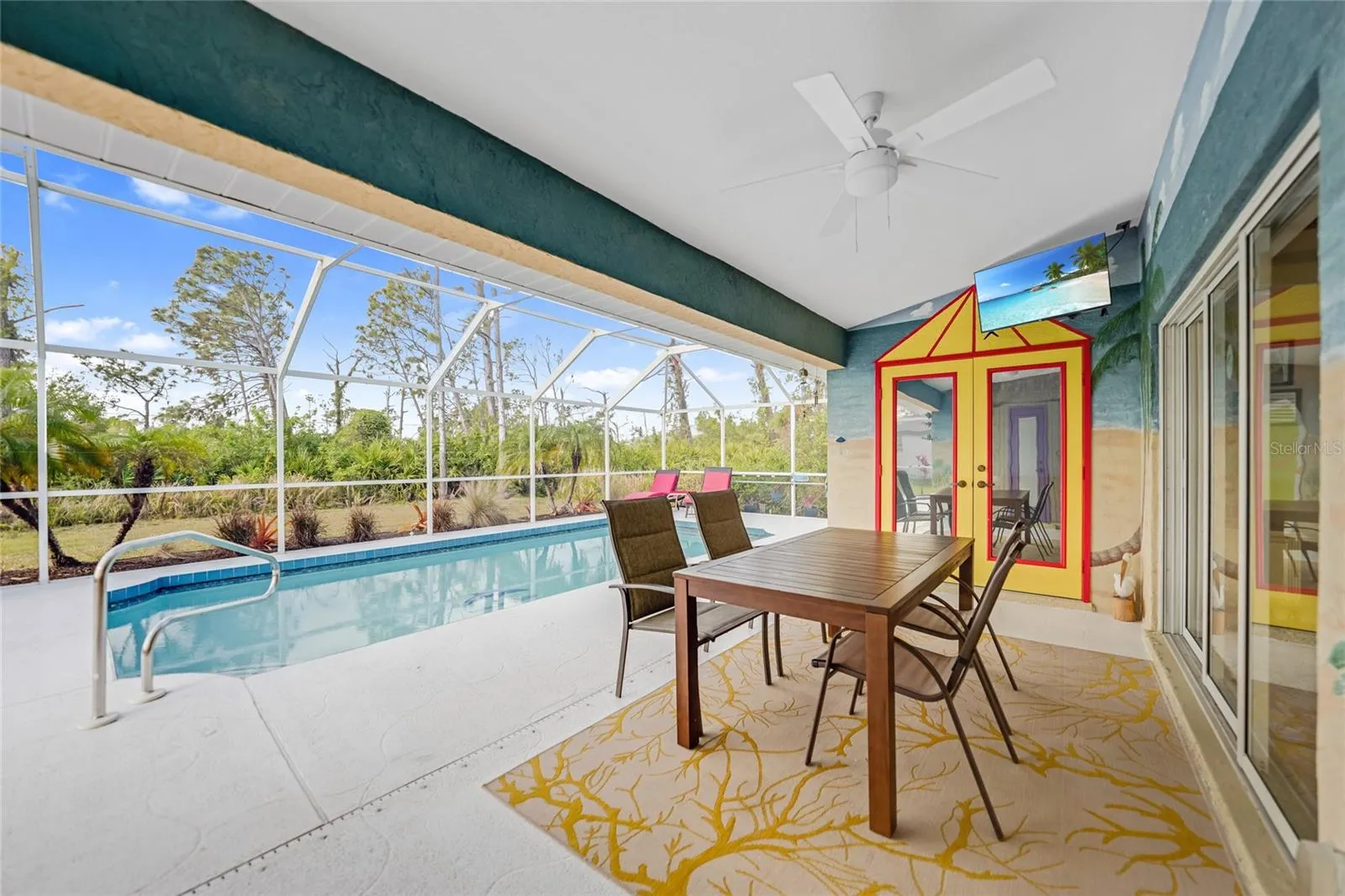 215 AUSTRALIAN DR