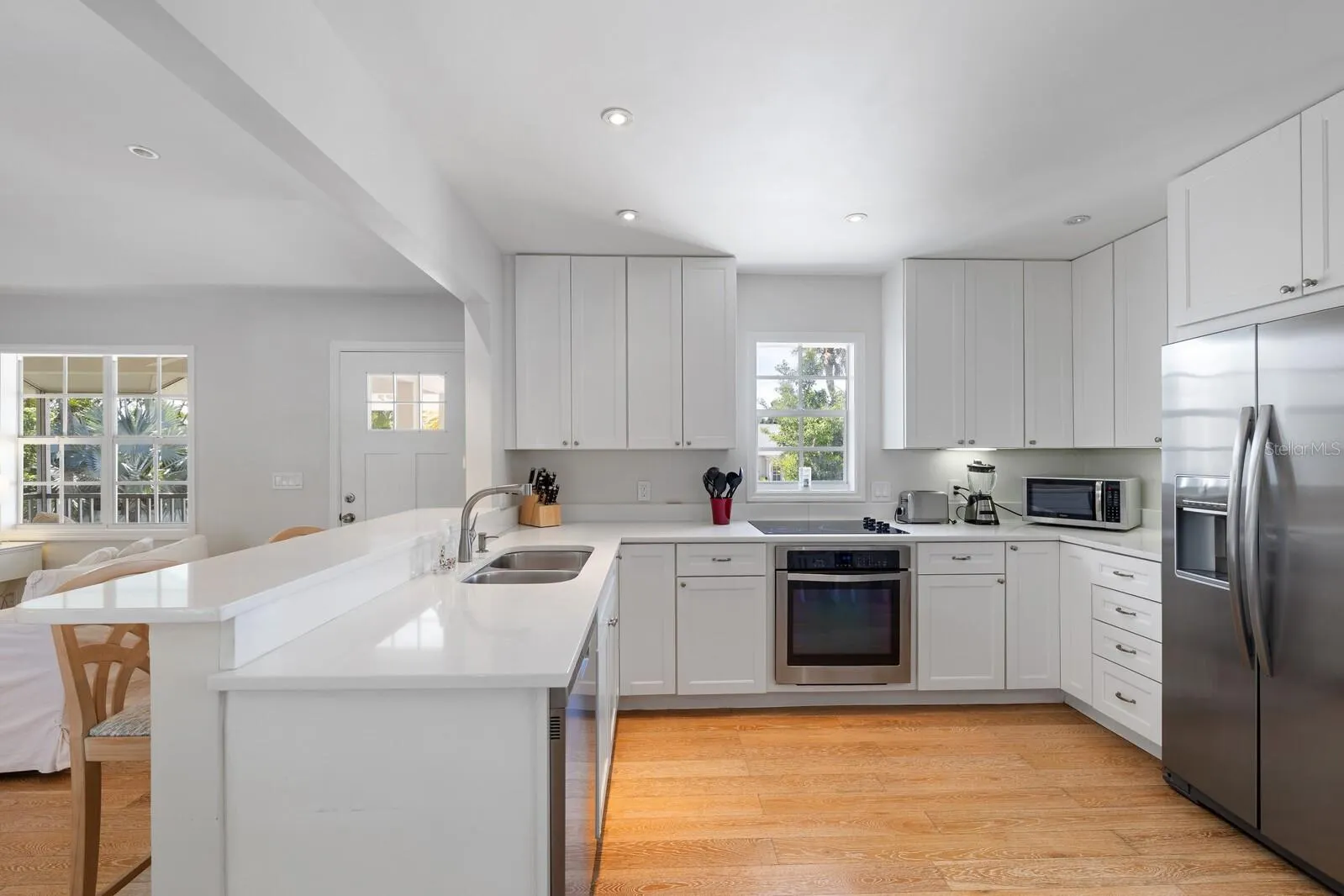 2021 20TH ST W