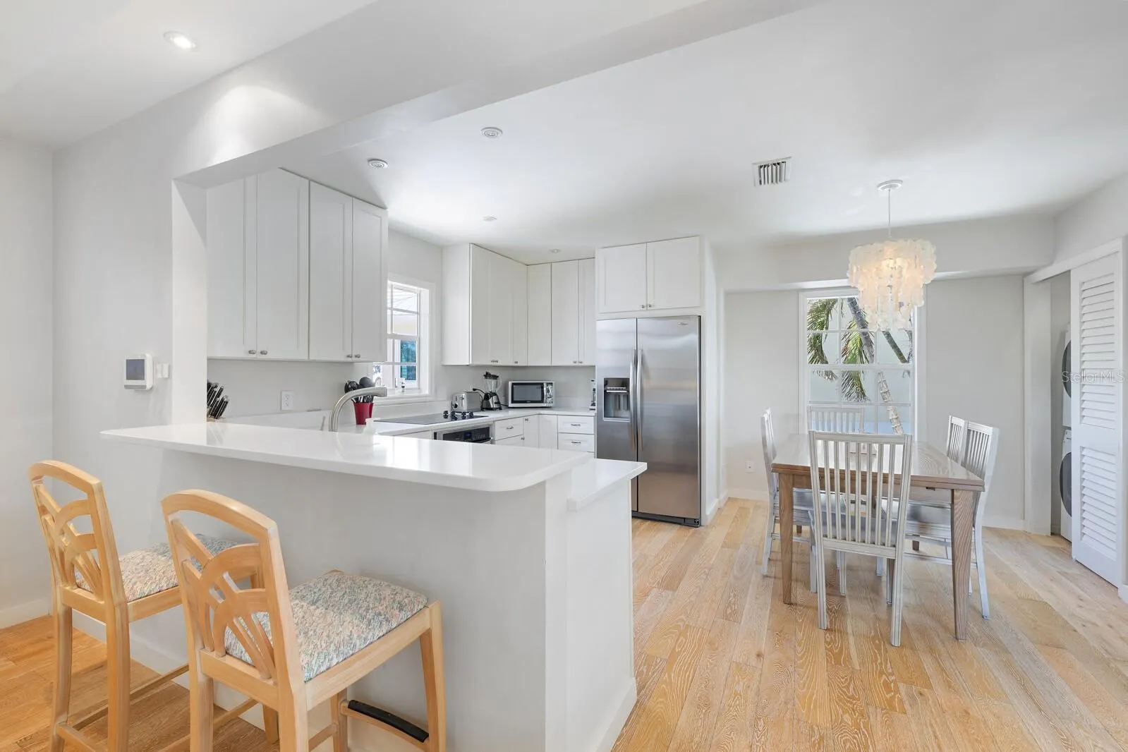 2021 20TH ST W