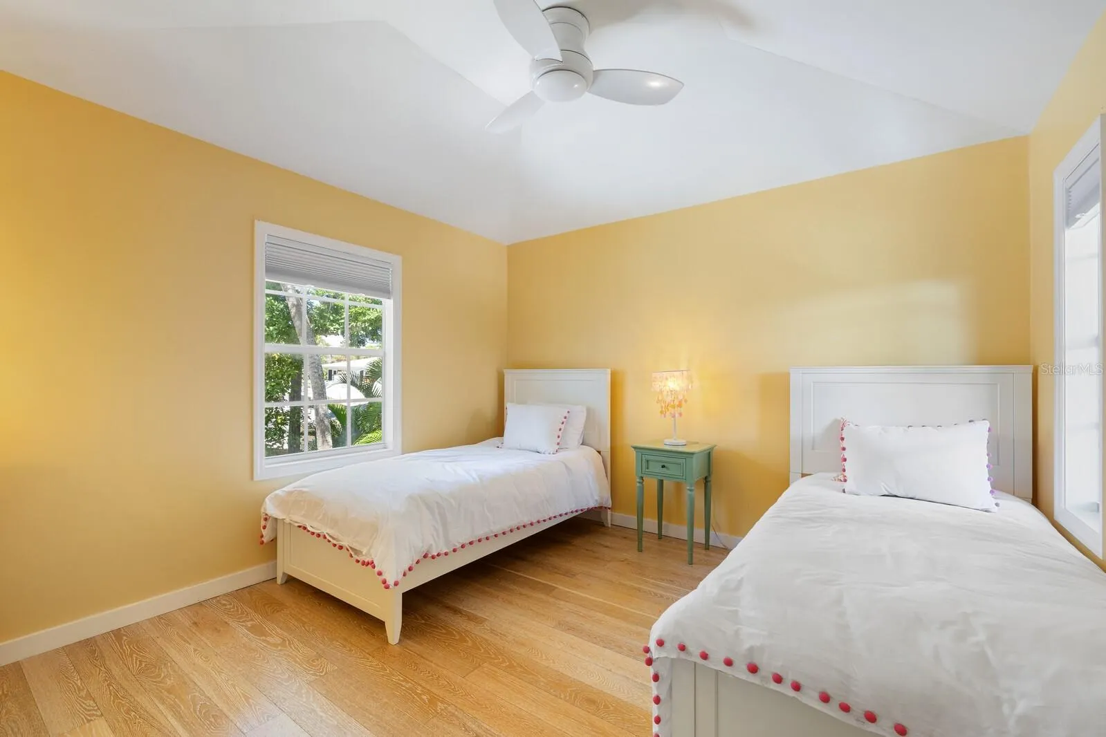 2021 20TH ST W