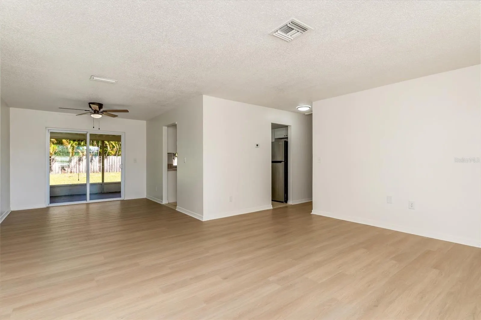 525 SE 35TH ST