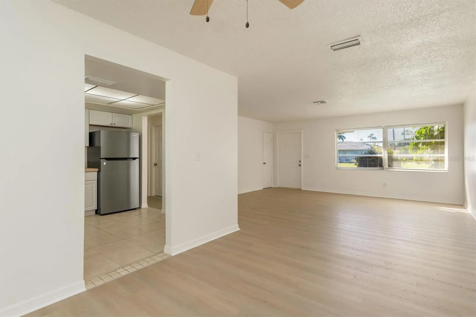 525 SE 35TH ST