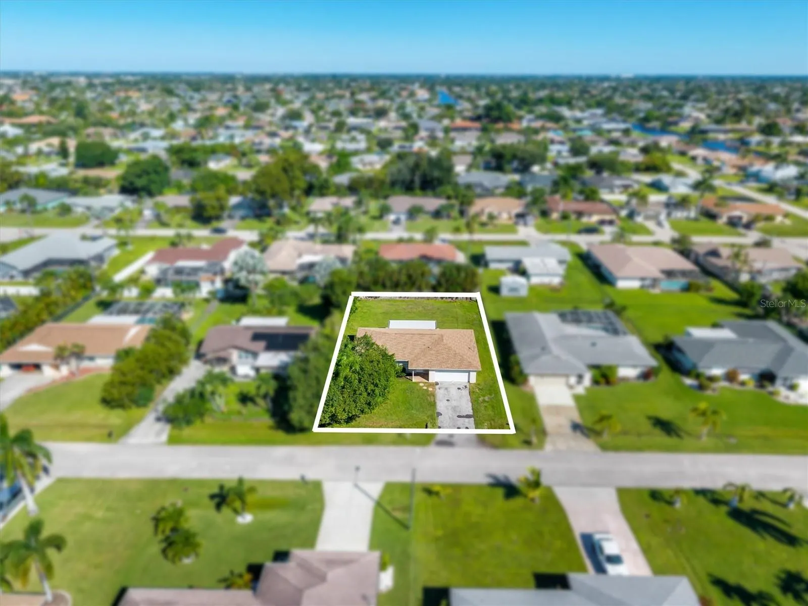 525 SE 35TH ST