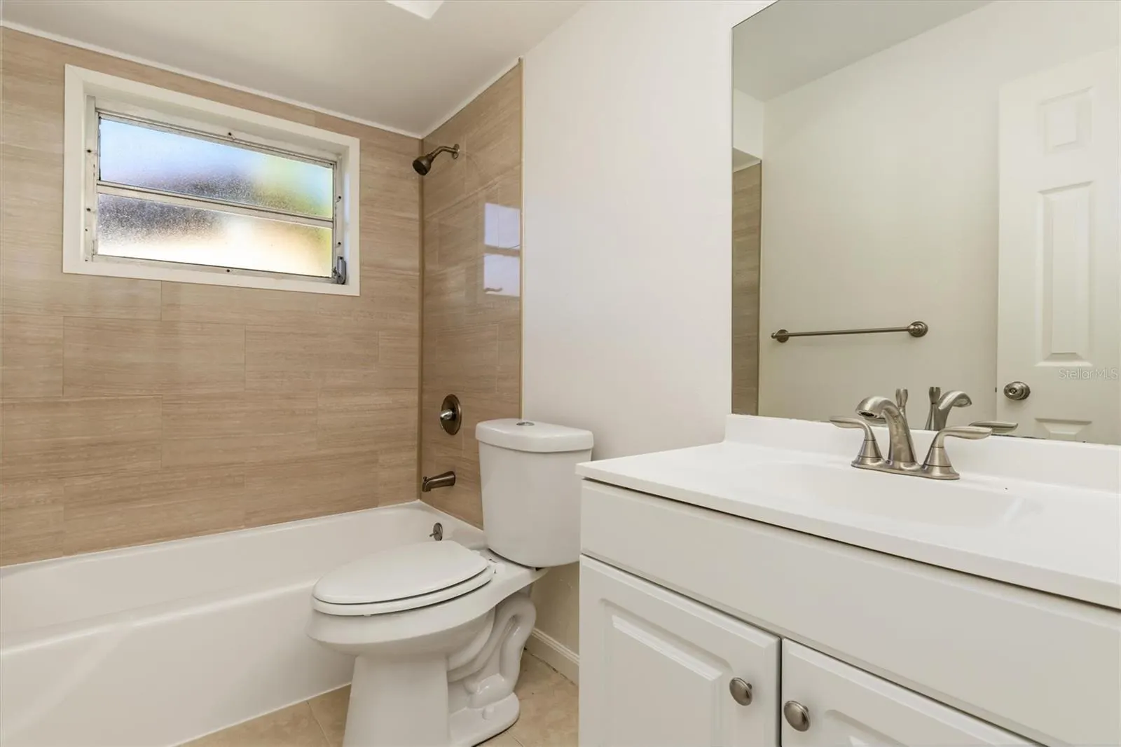 525 SE 35TH ST