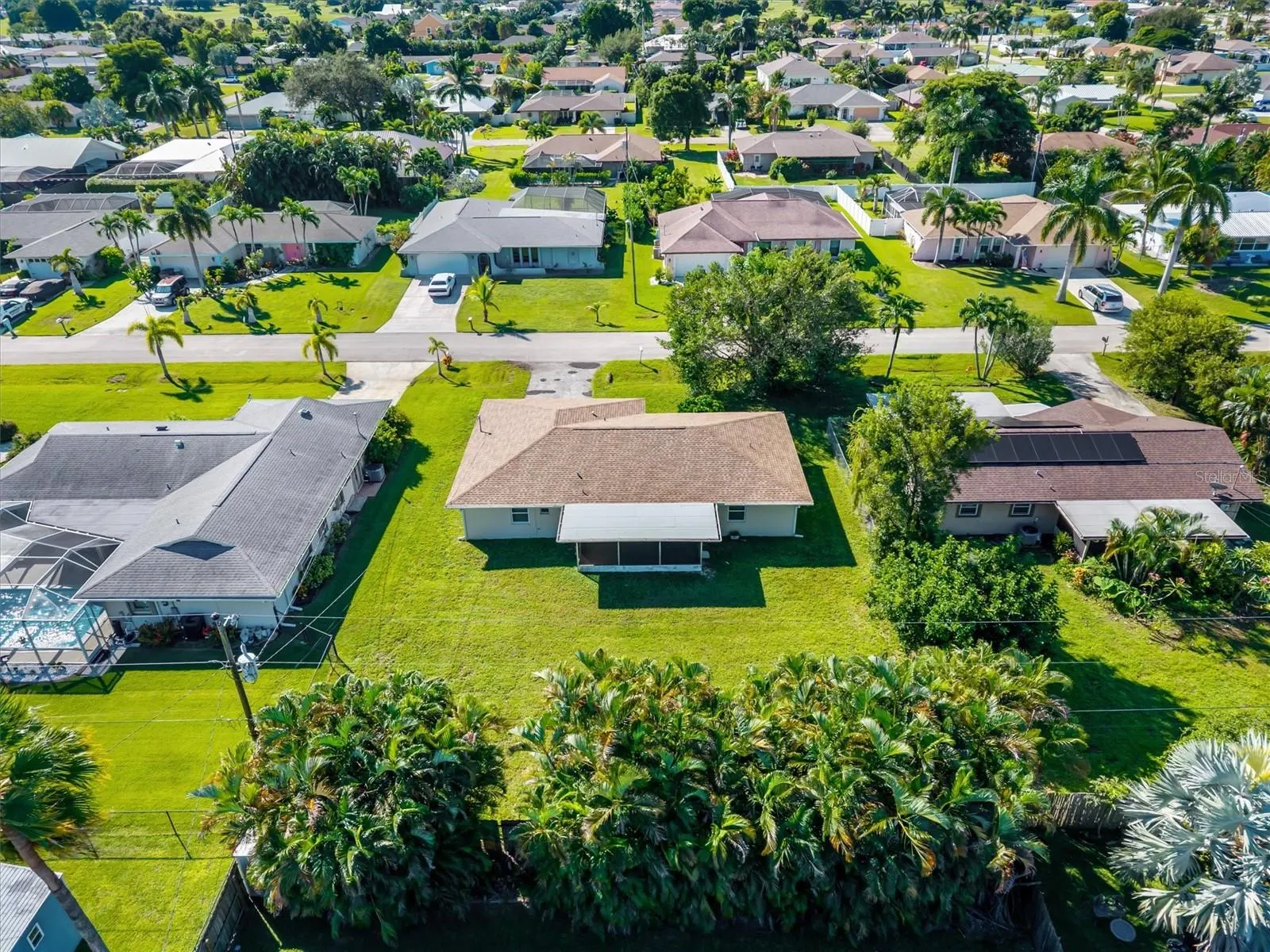 525 SE 35TH ST
