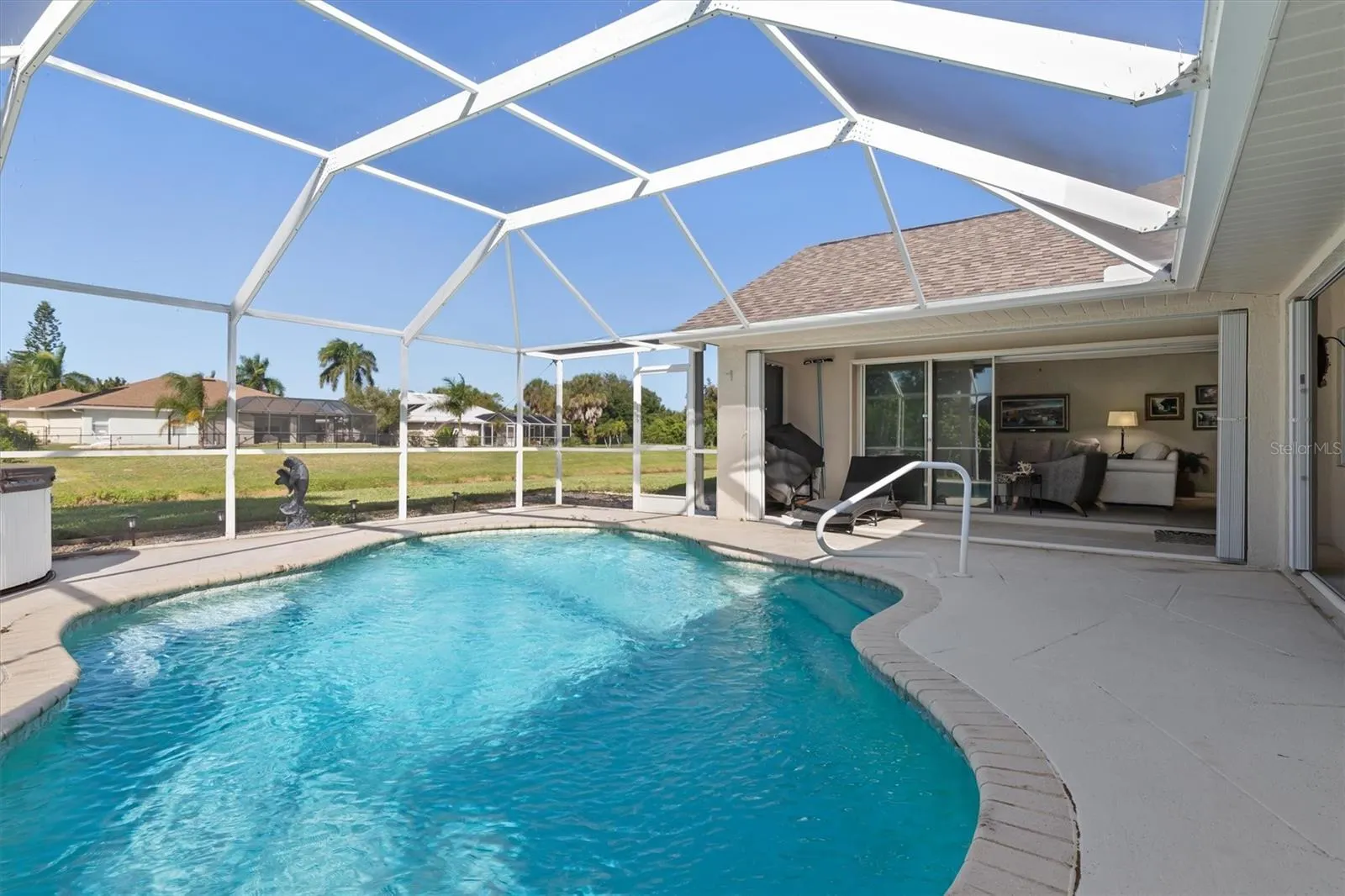 17 SPORTSMAN RD