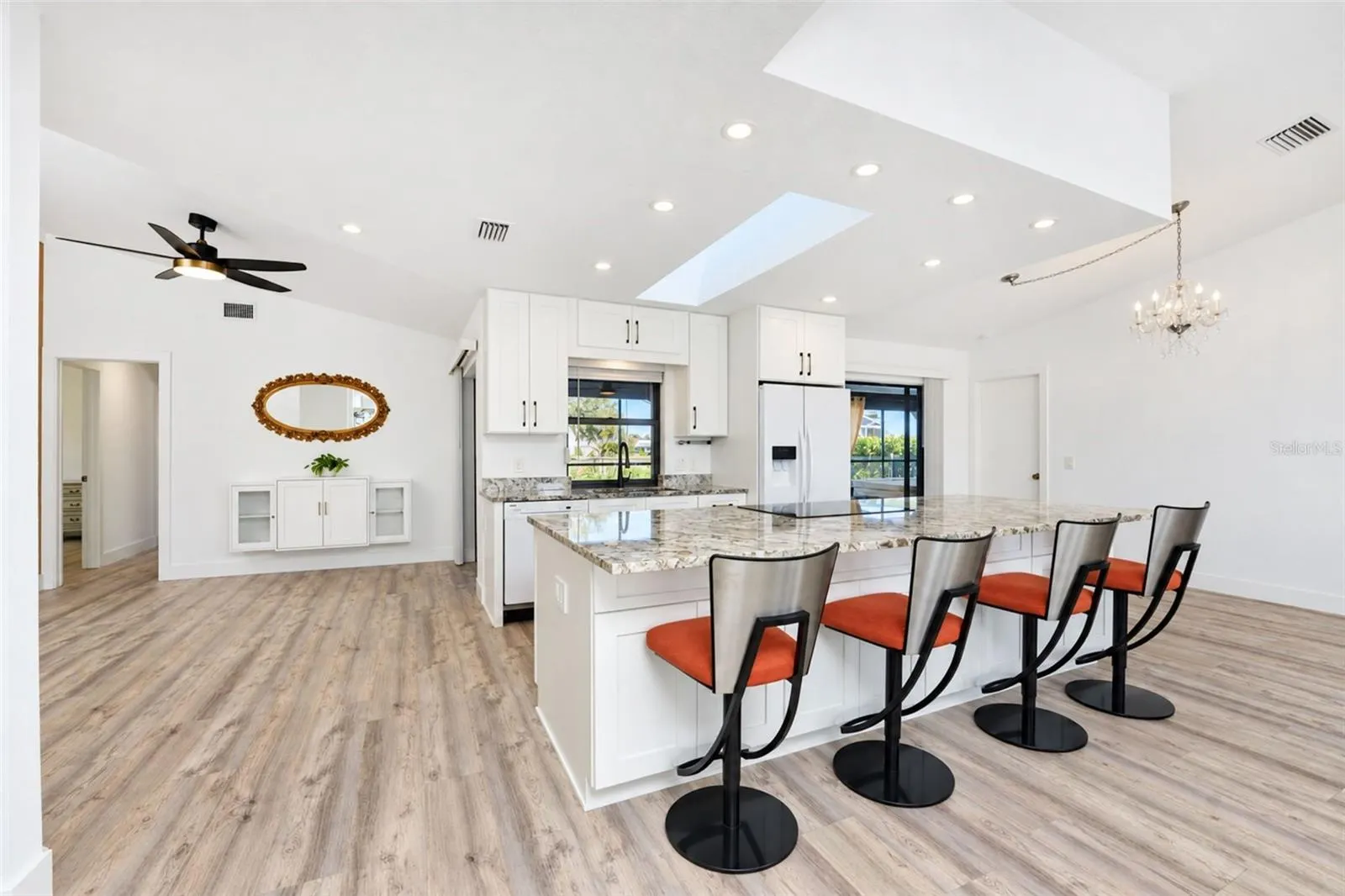 122 BUNKER RD