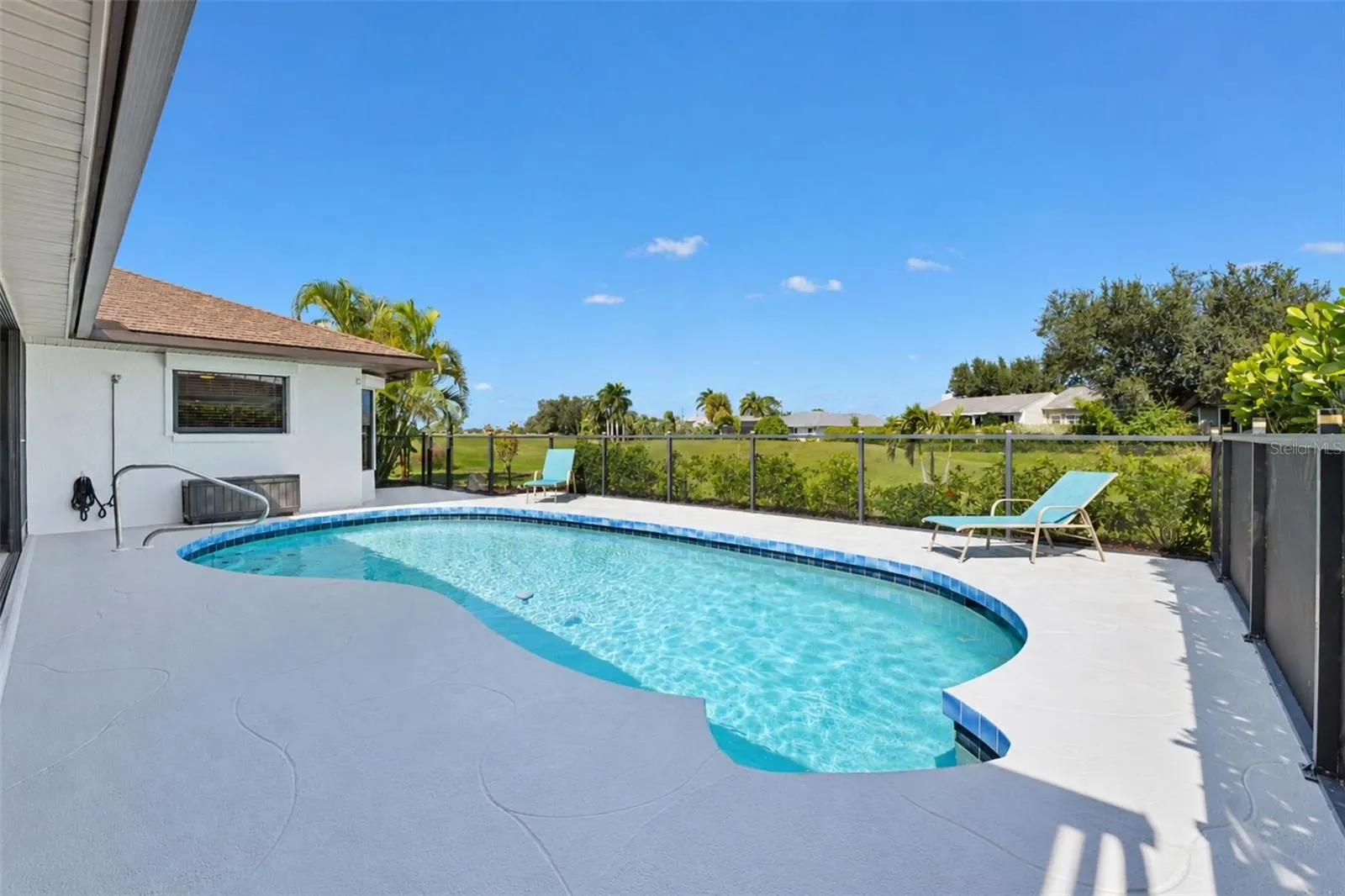 122 BUNKER RD