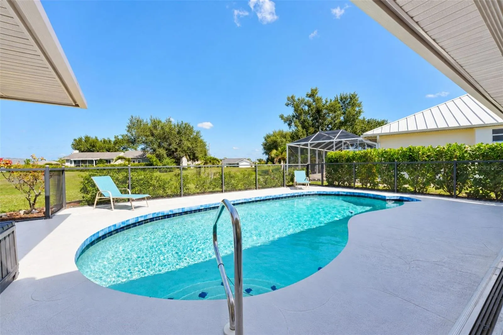 122 BUNKER RD