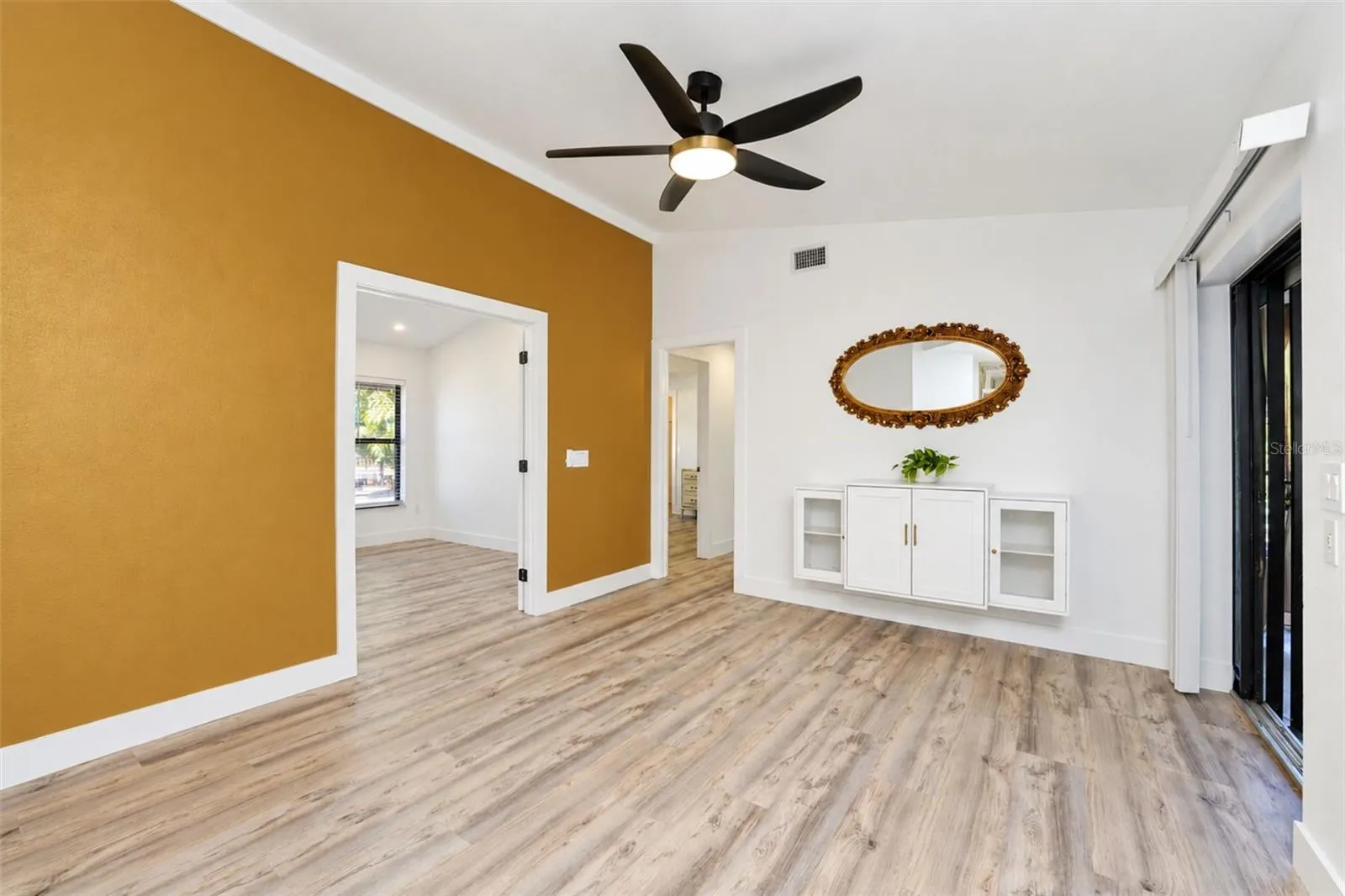 122 BUNKER RD