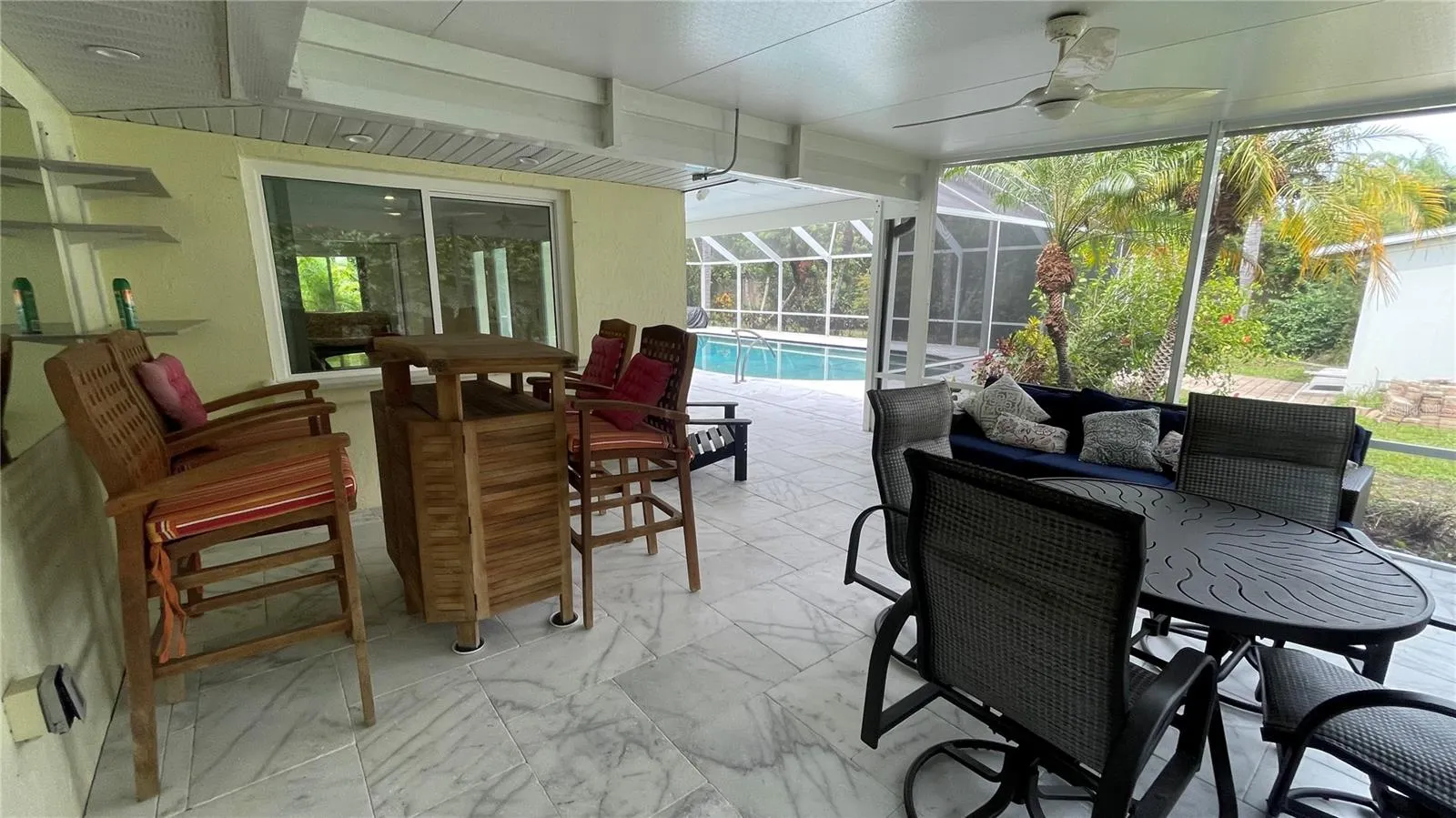 1726 FOSSIL DR