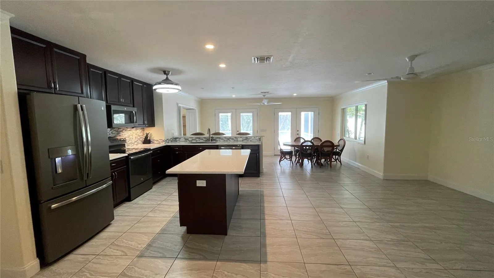 1726 FOSSIL DR