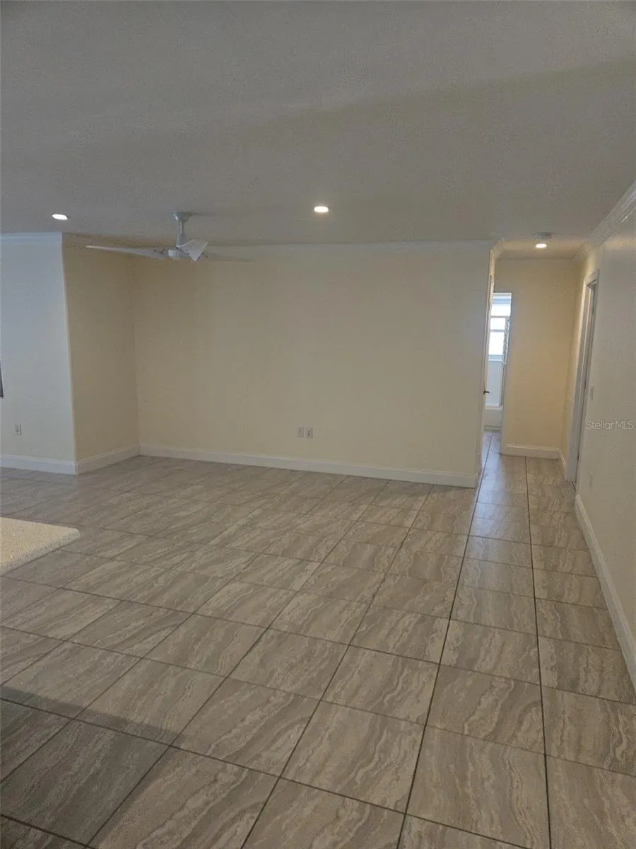 1726 FOSSIL DR