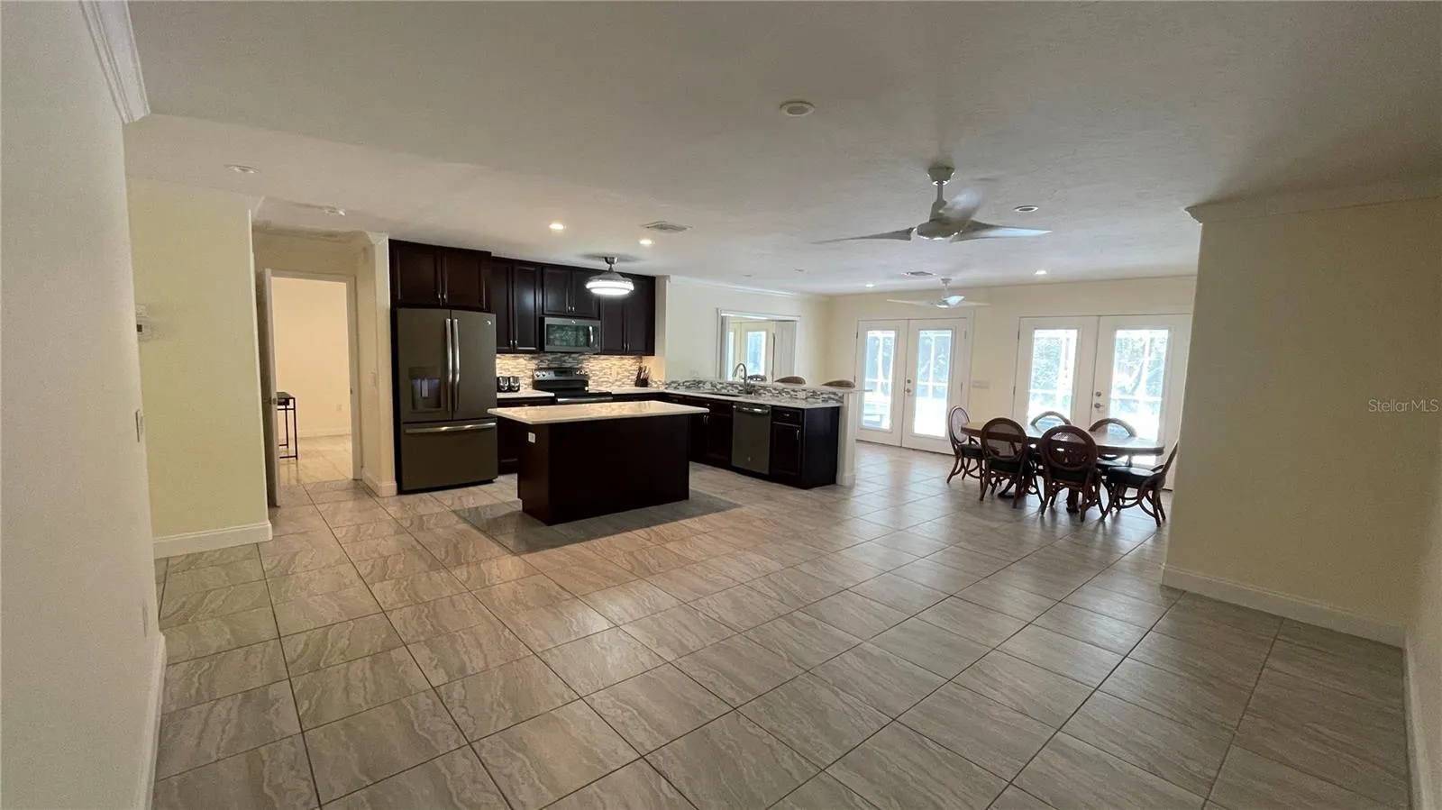 1726 FOSSIL DR