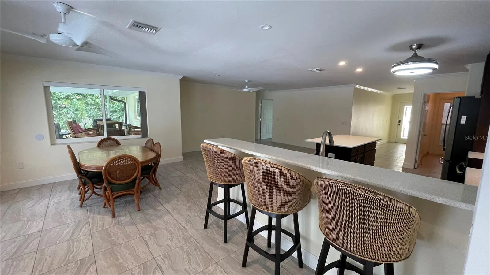 1726 FOSSIL DR