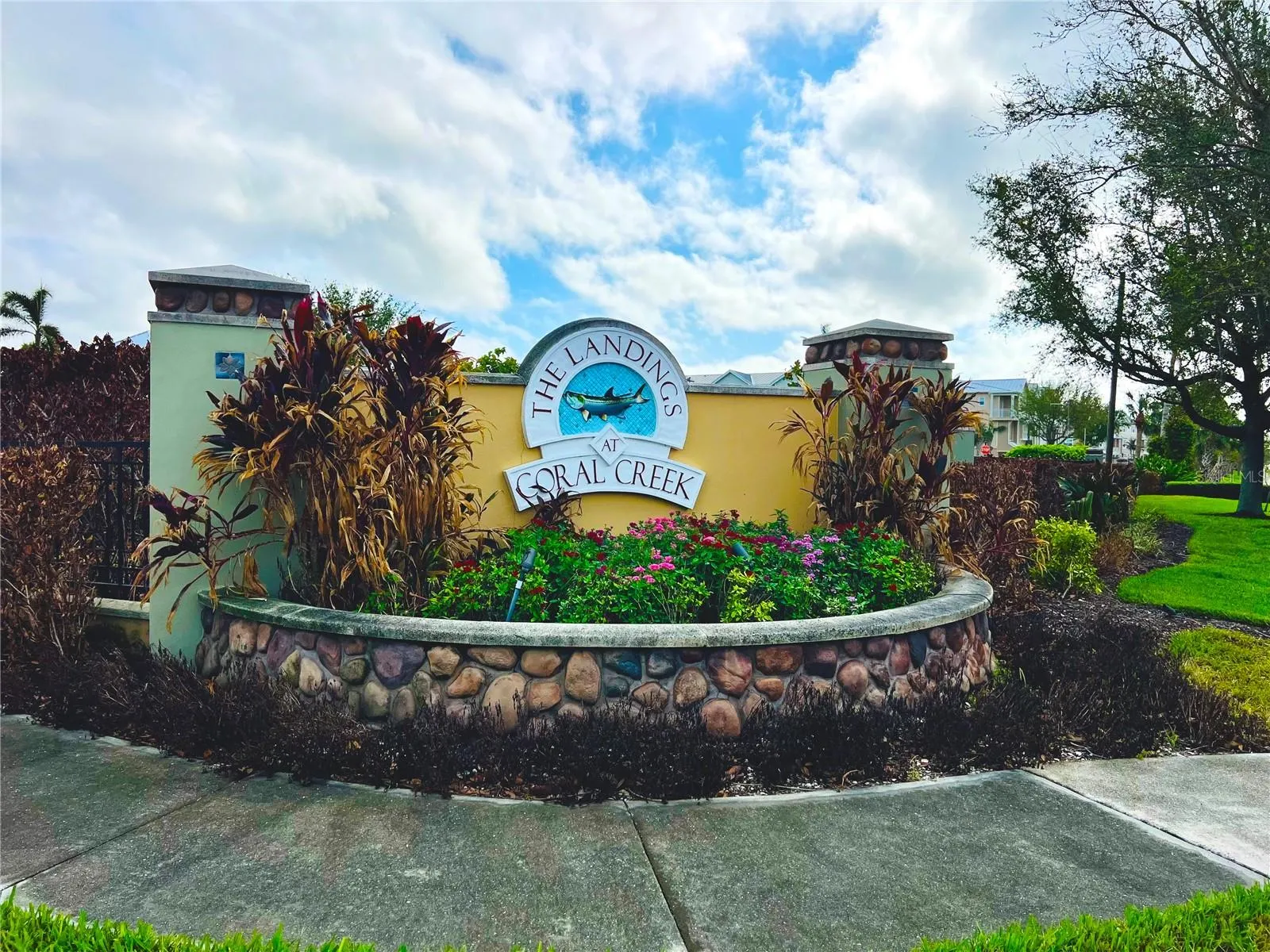 10320 LANDS END CIR #47 #47