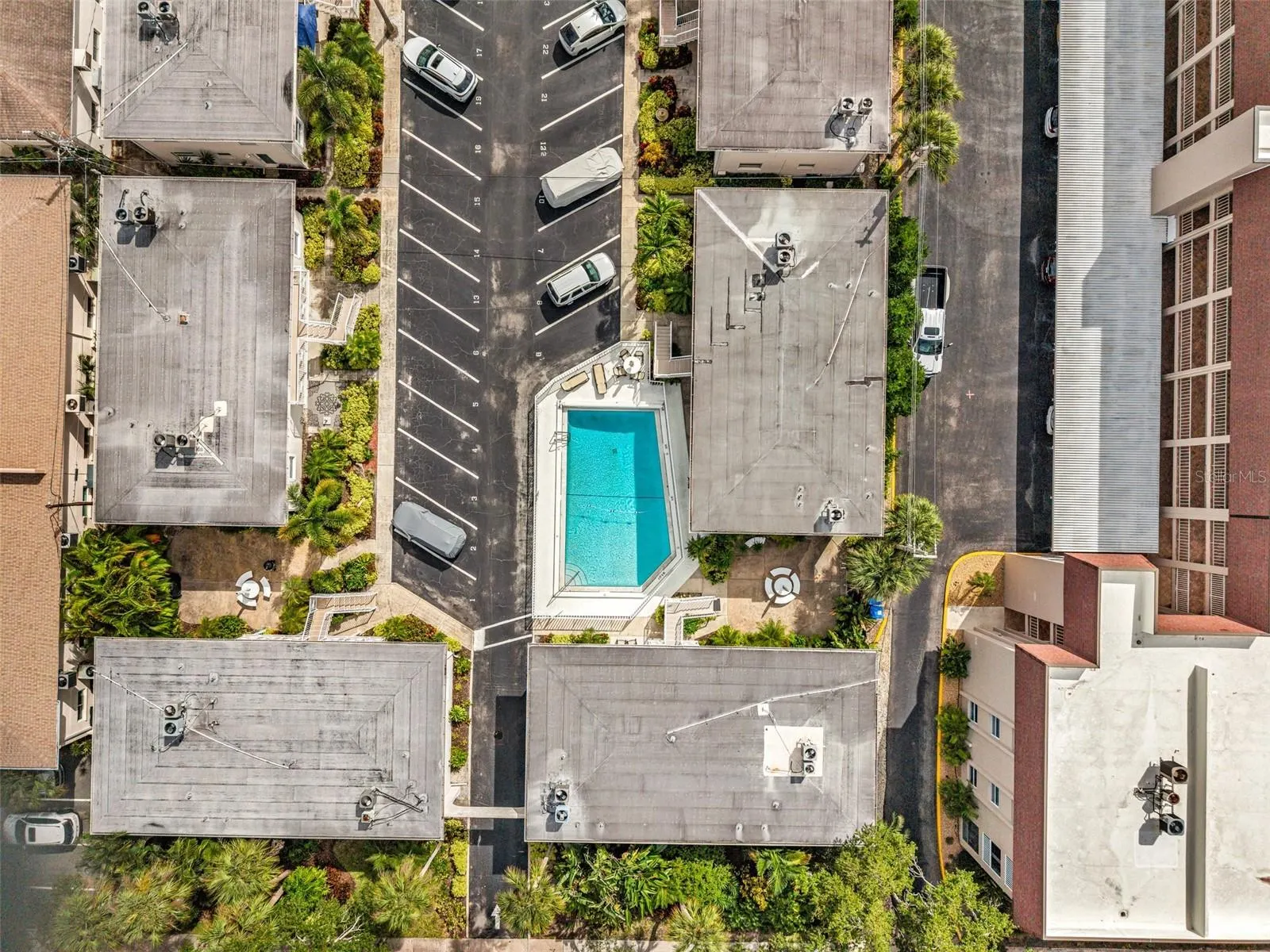 521 W VENICE AVE #21 #21