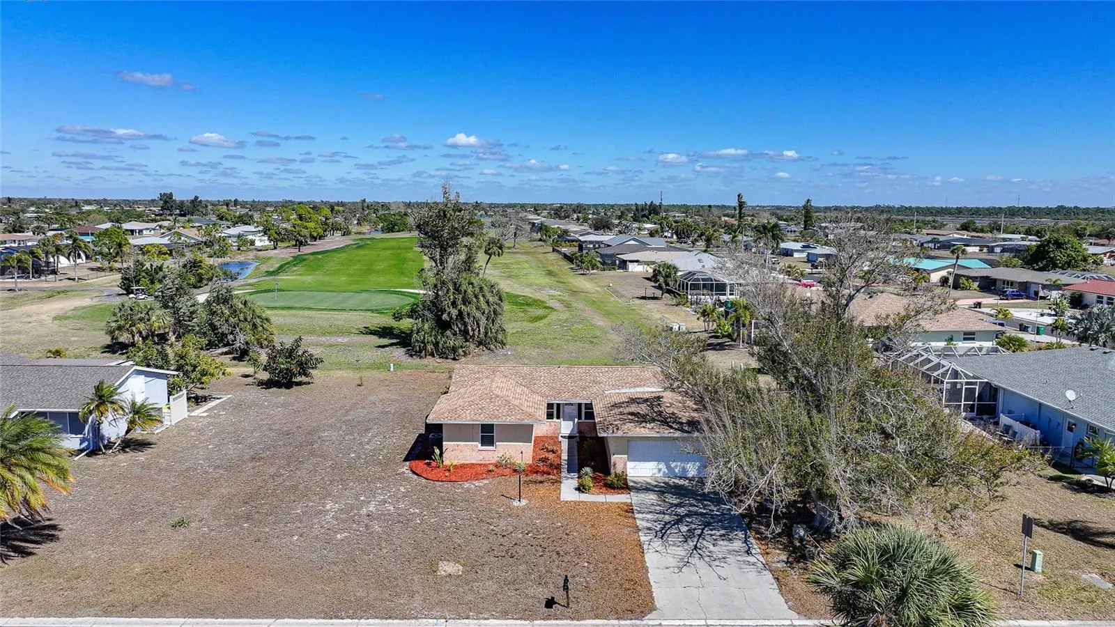 60 ROTONDA CIR