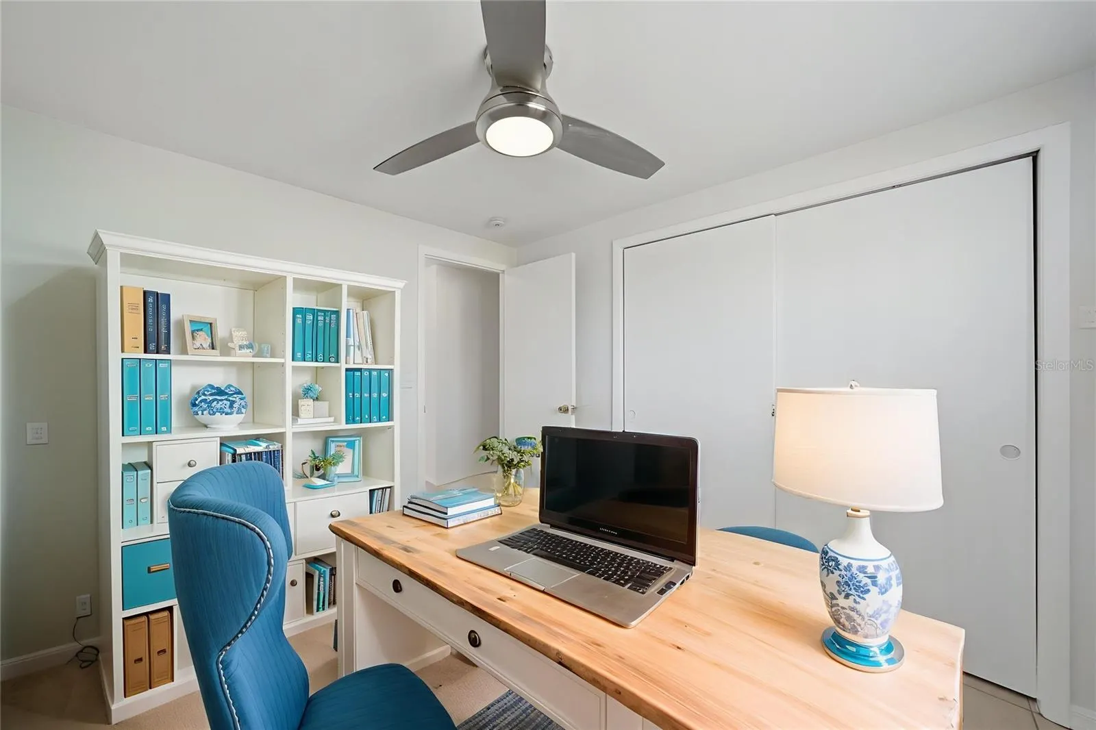 60 ROTONDA CIR
