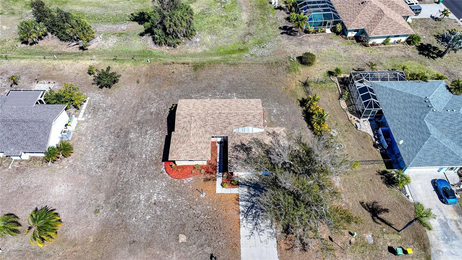 60 ROTONDA CIR