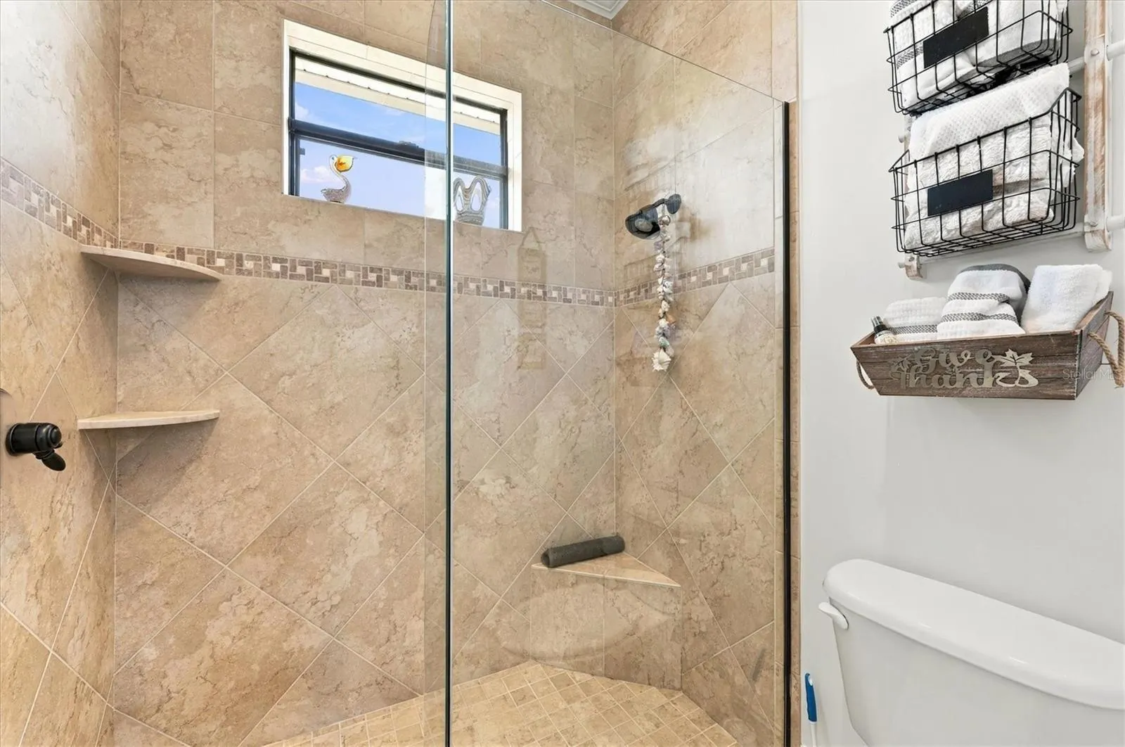 15728 ALDAMA CIR