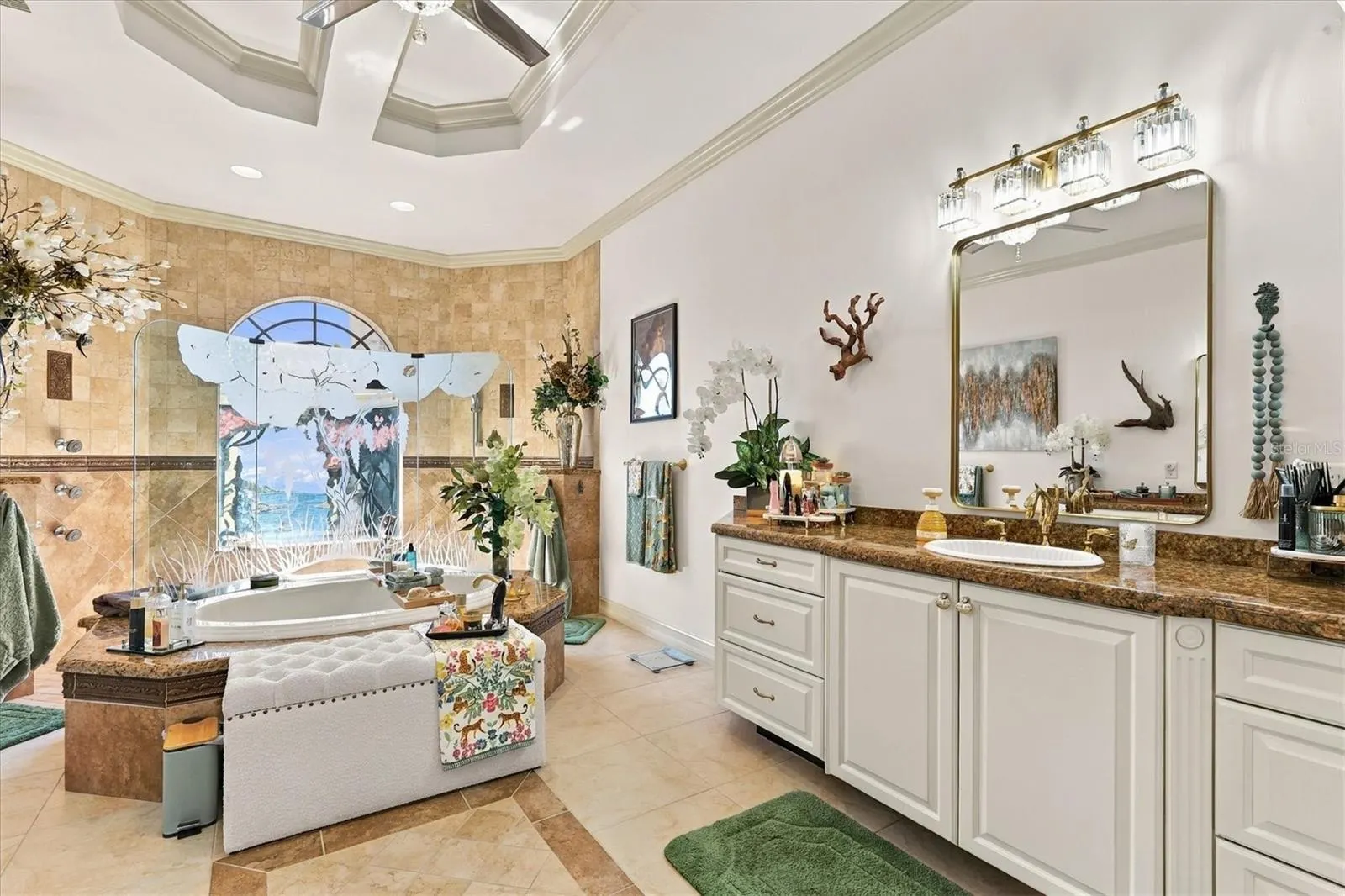 15728 ALDAMA CIR