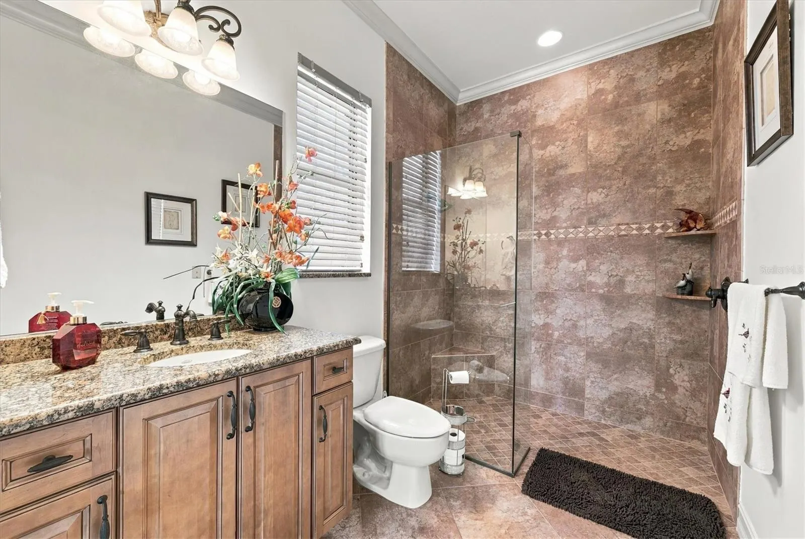 15728 ALDAMA CIR