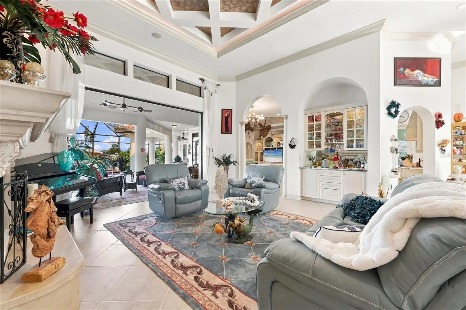 15728 ALDAMA CIR