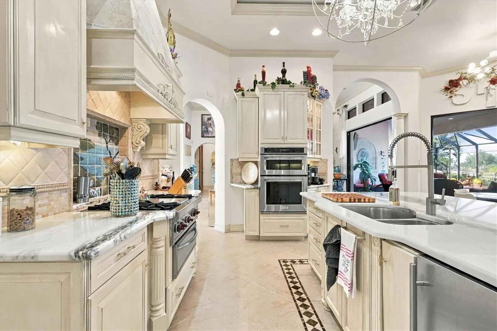 15728 ALDAMA CIR