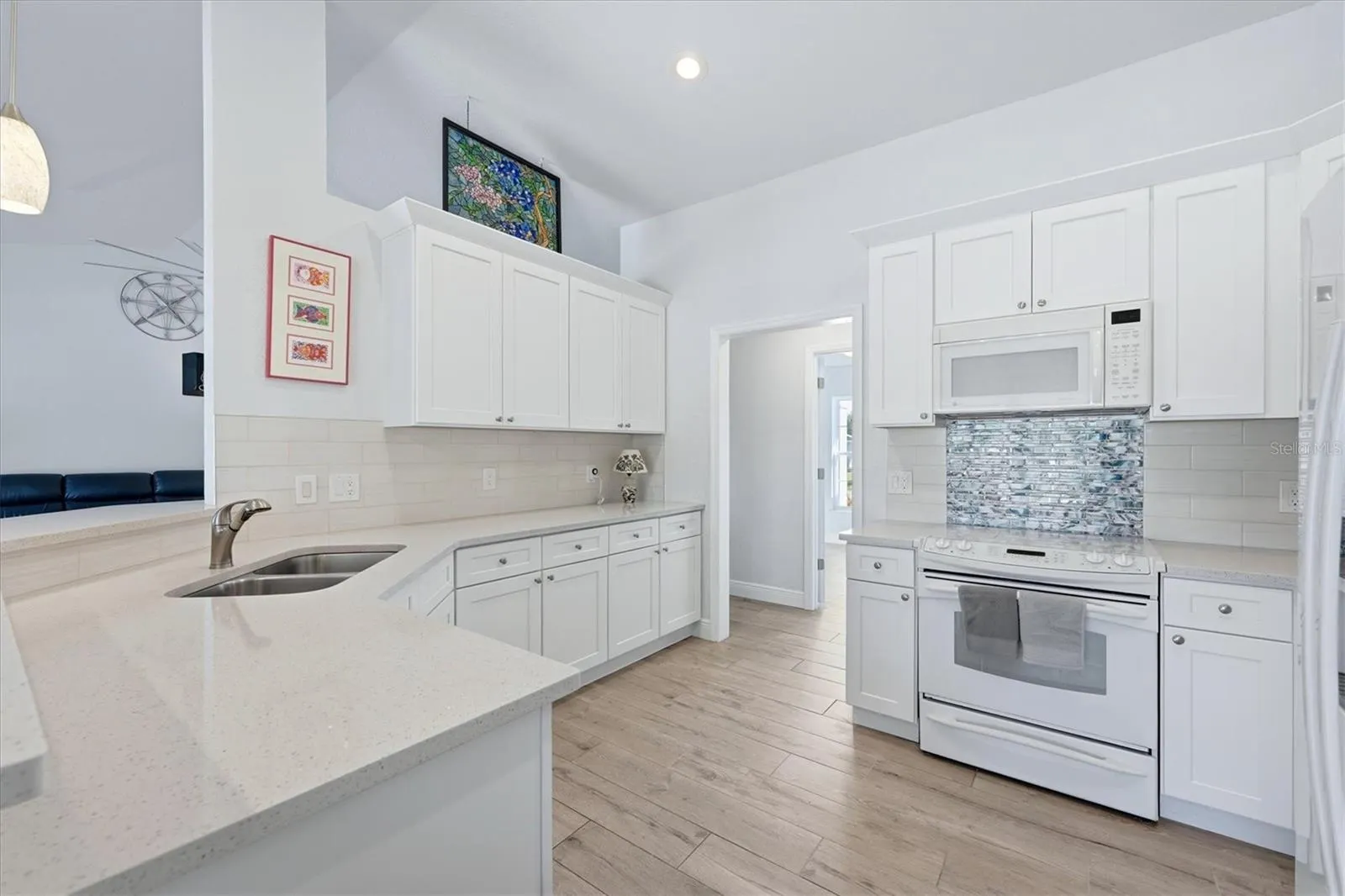 72 MARK TWAIN LN
