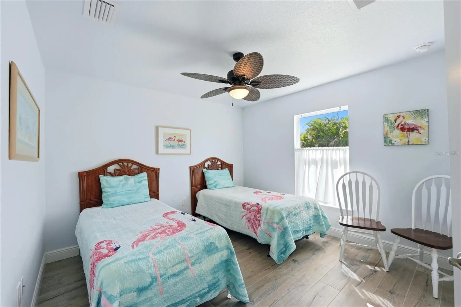 72 MARK TWAIN LN