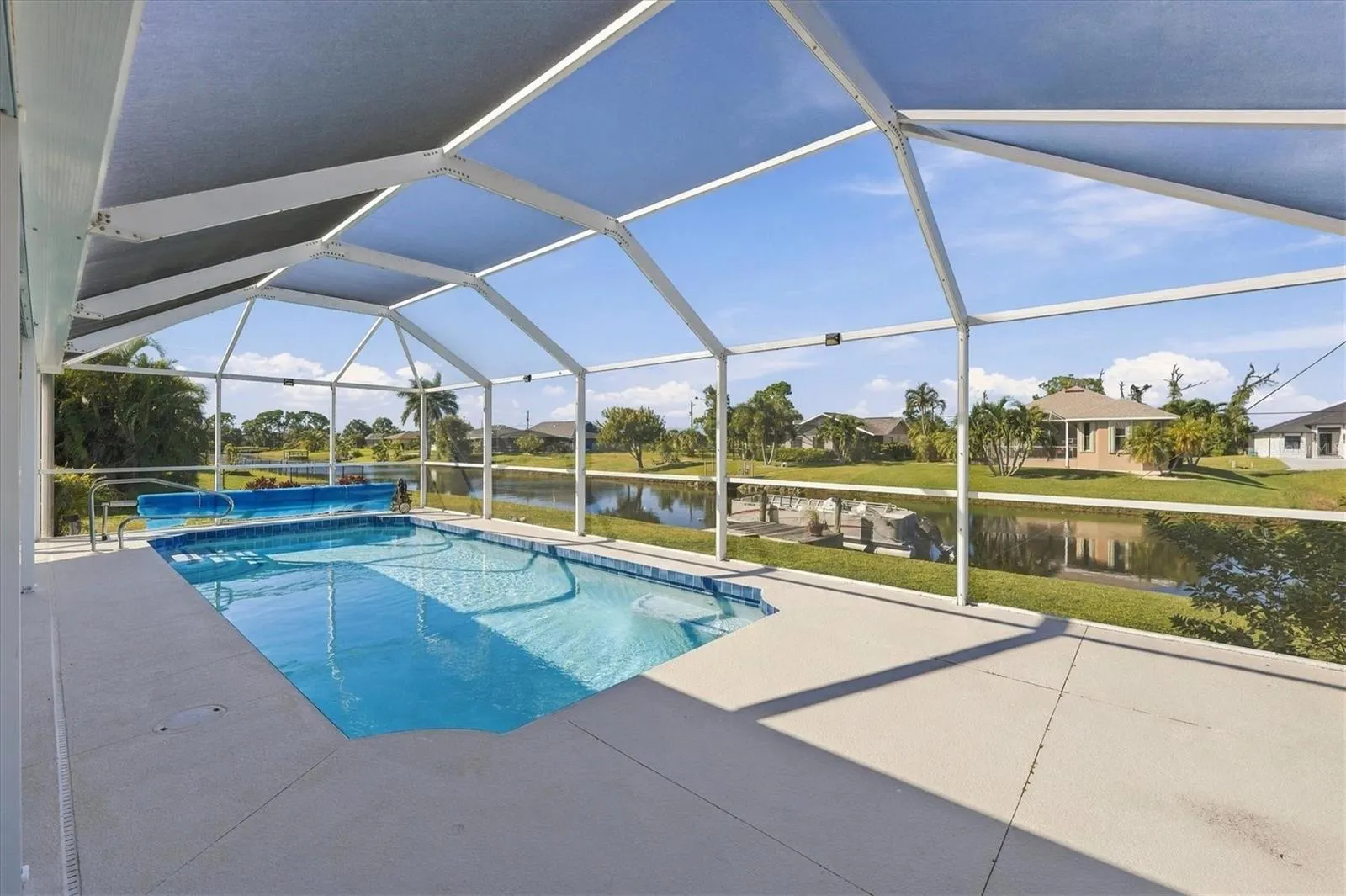 72 MARK TWAIN LN