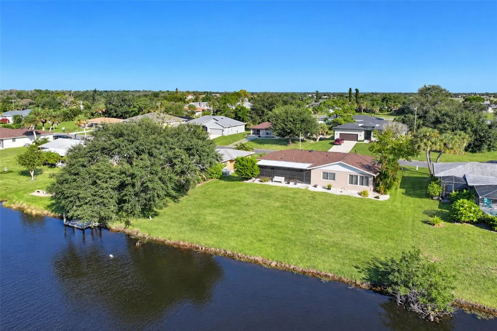258 ANNAPOLIS LN